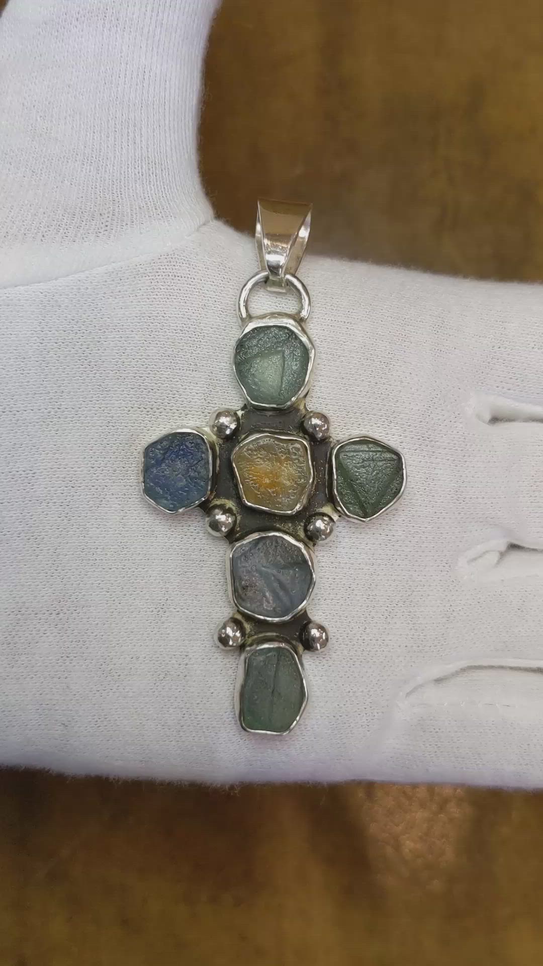 28.29 Ct. Multi Color Sapphire Accent Stones Pendant, Silver Size Video