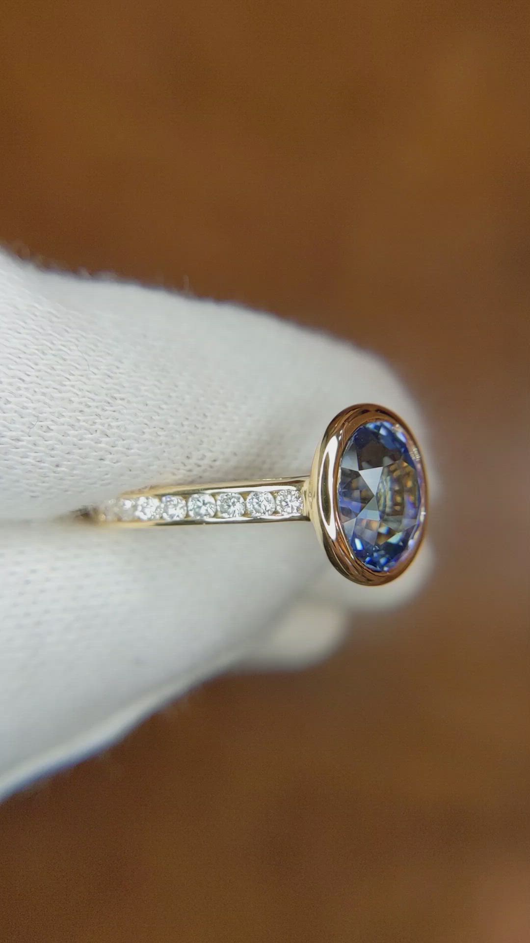2.58 Ct. Blue Sapphire and Natural Diamond Pave Ring, 18K Yellow Gold Size Video