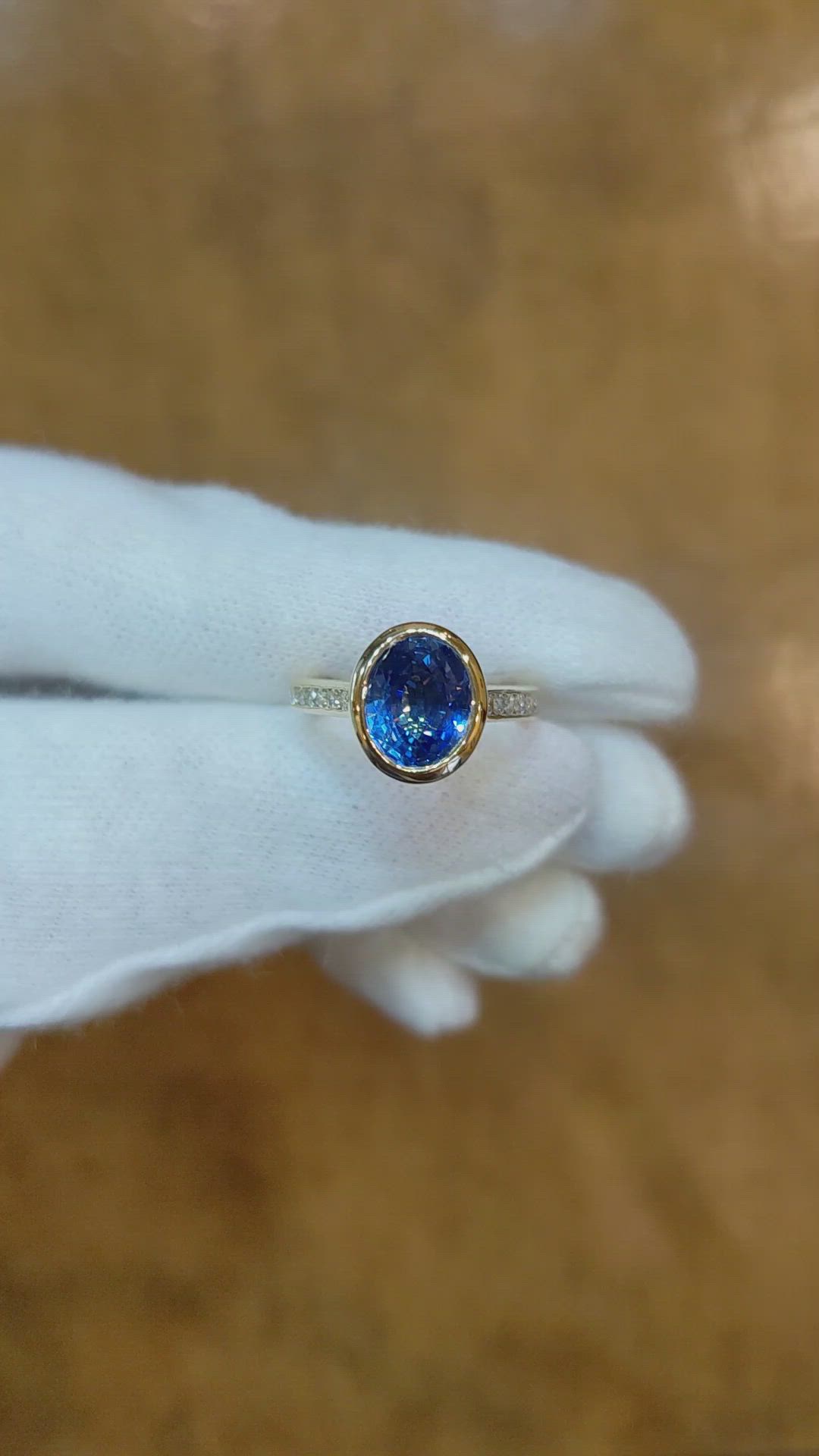 2.58 Ct. Blue Sapphire and Natural Diamond Pave Ring, 18K Yellow Gold Size Video