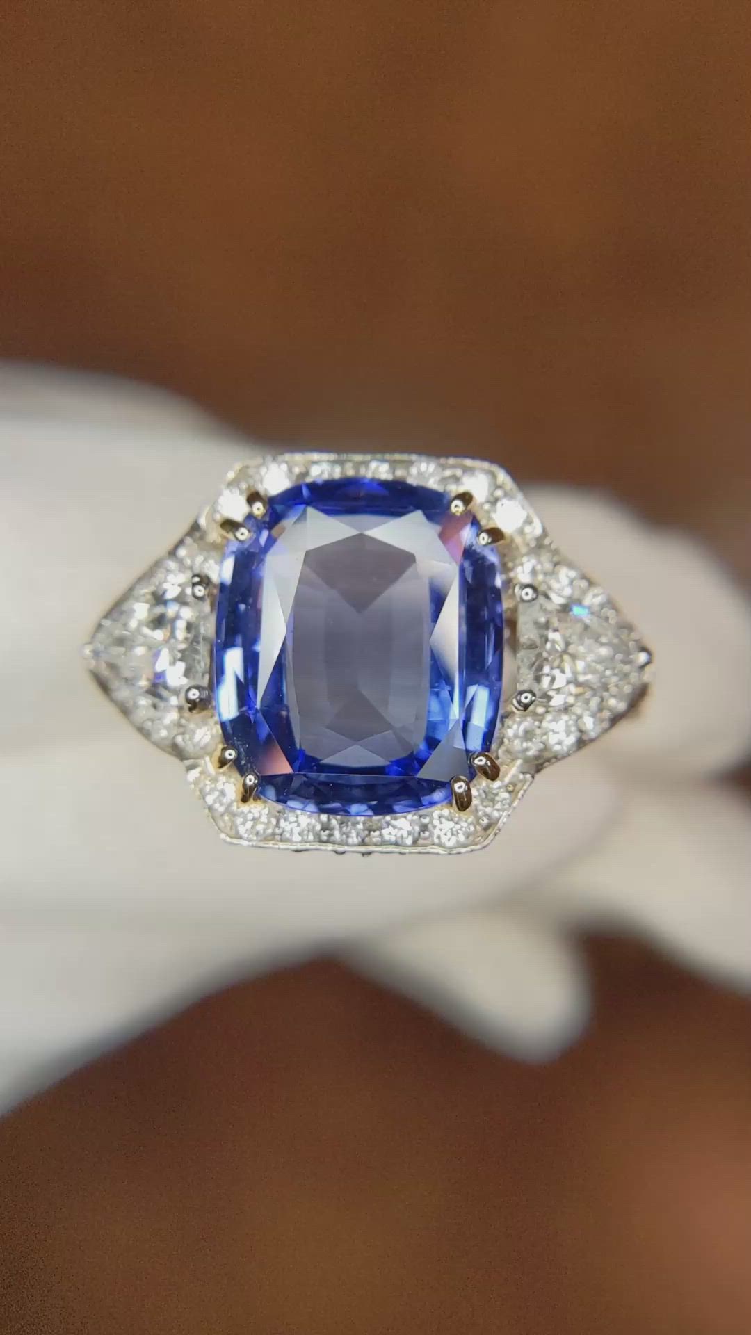 9.50 Ct. Blue Sapphire and Natural Diamond Antique Style Ring, 18K White & Yellow Size Video
