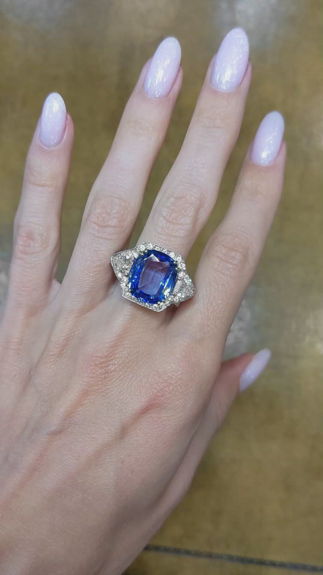 9.50 Ct. Blue Sapphire and Natural Diamond Antique Style Ring, 18K White & Yellow Size Video