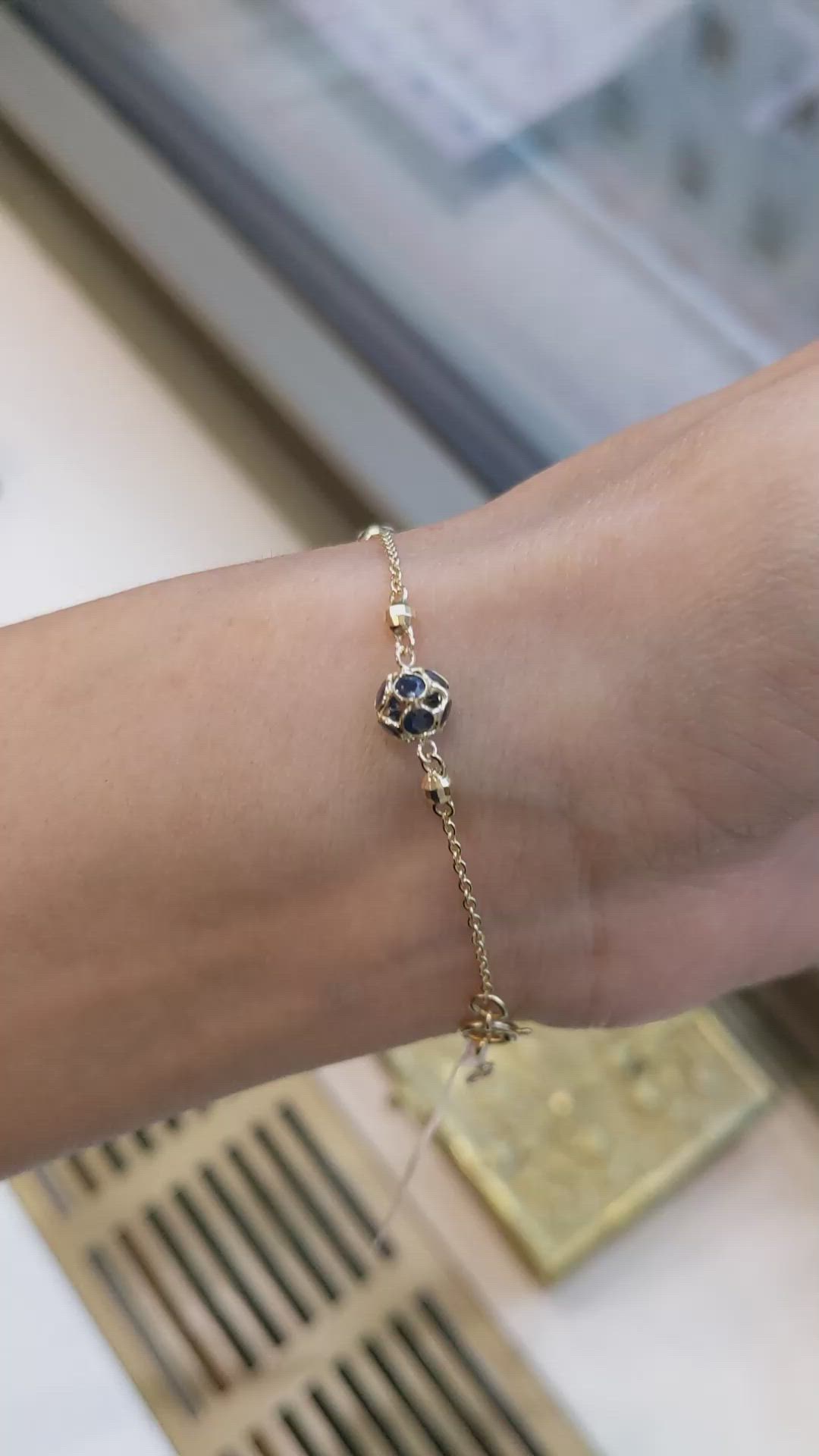 3.38&nbsp;Ct.Tw.Total Carat Weight Blue Sapphire Bezel Bracelet, 18K Yellow Gold Size Video