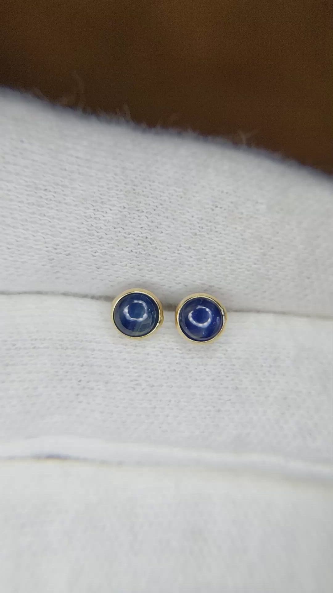 0.90 Ct.Tw.Total Carat Weight Blue Sapphire Bezel Earrings, 18K Yellow Gold Size Video