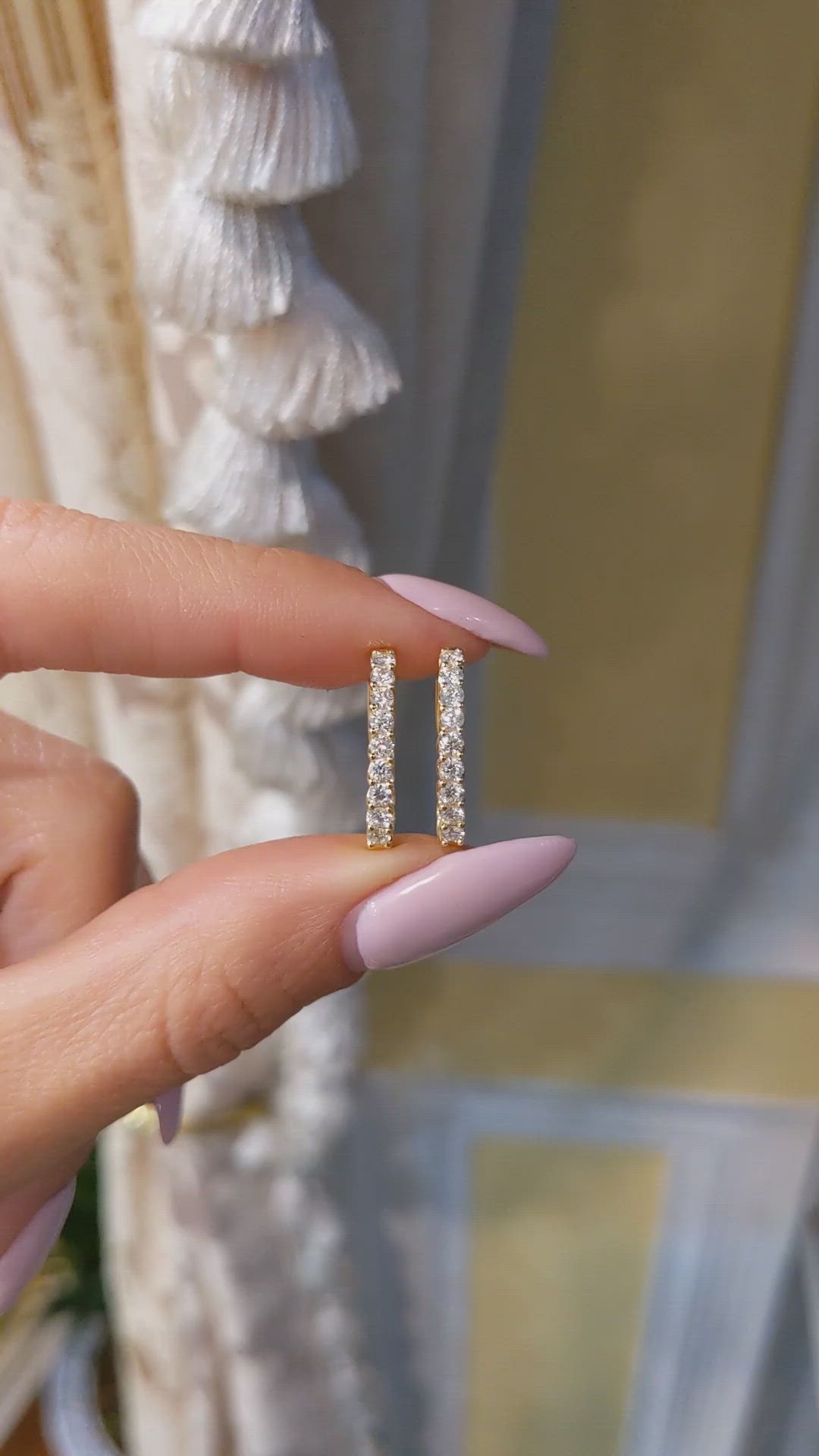 1.00 Ct.Tw.Total Carat Weight Natural Diamond Hoops Earrings, 18K Yellow Gold Size Video