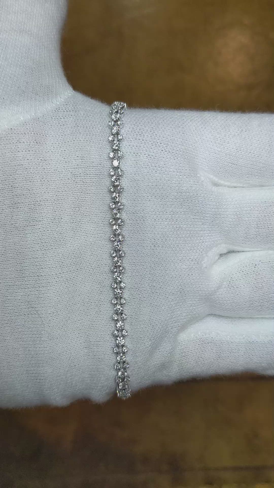 2.57&nbsp;Ct.Tw.Total Carat Weight Natural Diamond Pave Bracelet, 18K White Gold Size Video