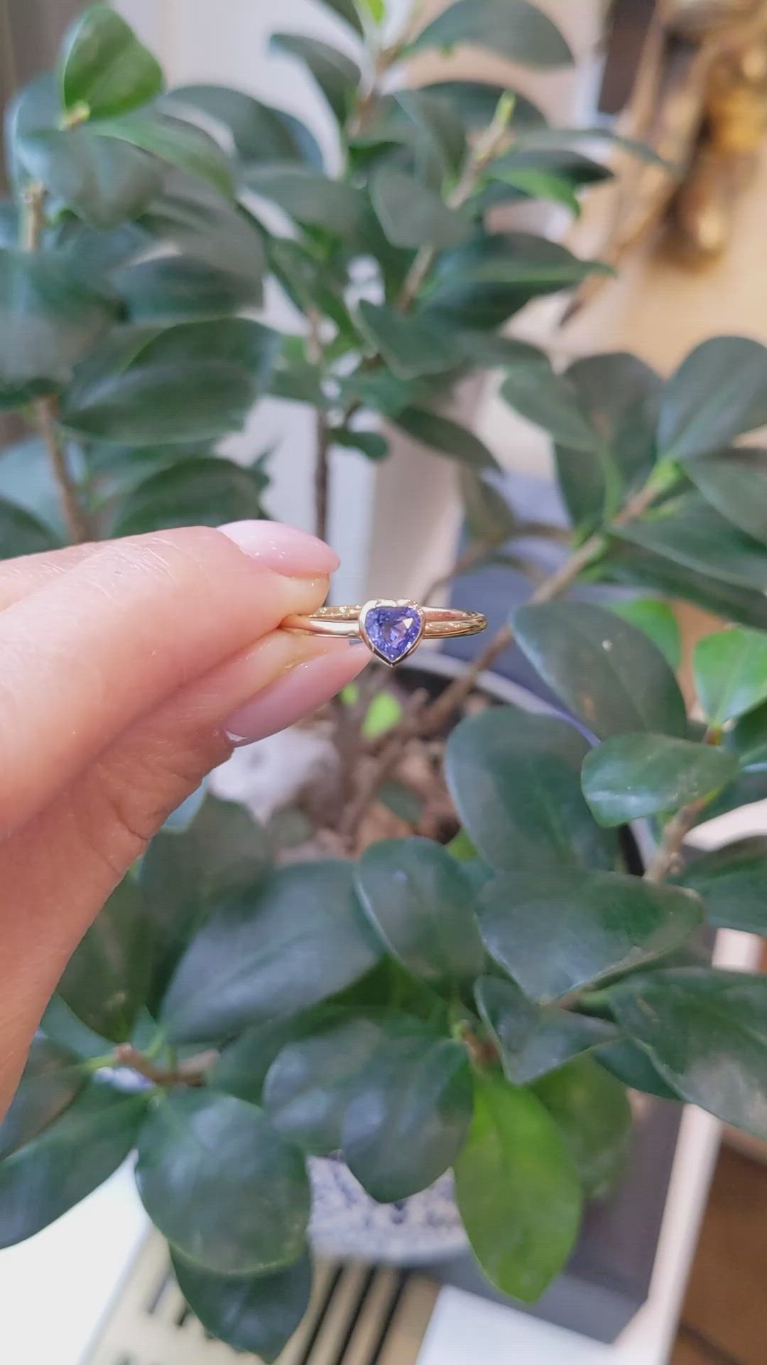 0.45 Ct. Blue Sapphire Solitaire Ring, 14K Yellow Gold Size Video