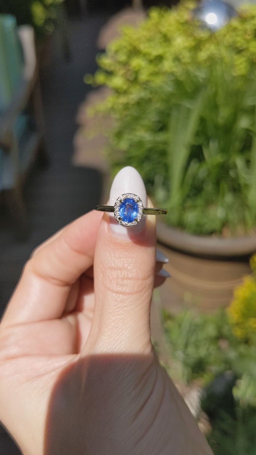 1.00 Ct. Blue Sapphire and Natural Diamond Pave Ring, 14K Yellow Gold Size Video