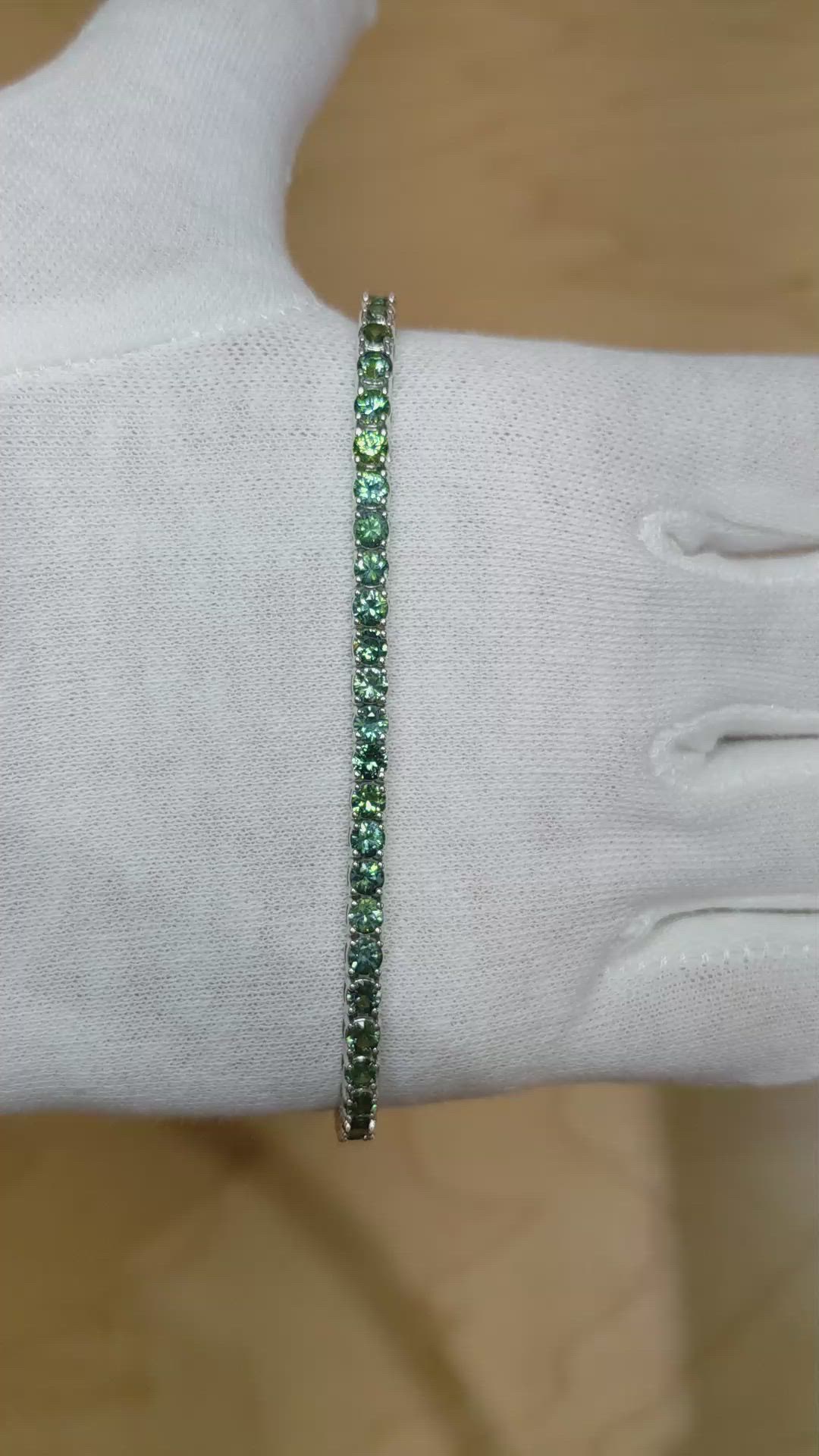7.00 Ct.Tw. Green Sapphire Tennis/Line Bracelet, 14K White Gold Size Video