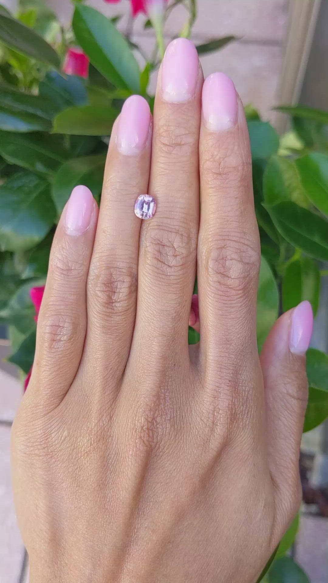 1.07 Ct. Pink Sapphire from Ceylon (Sri Lanka) Size Video