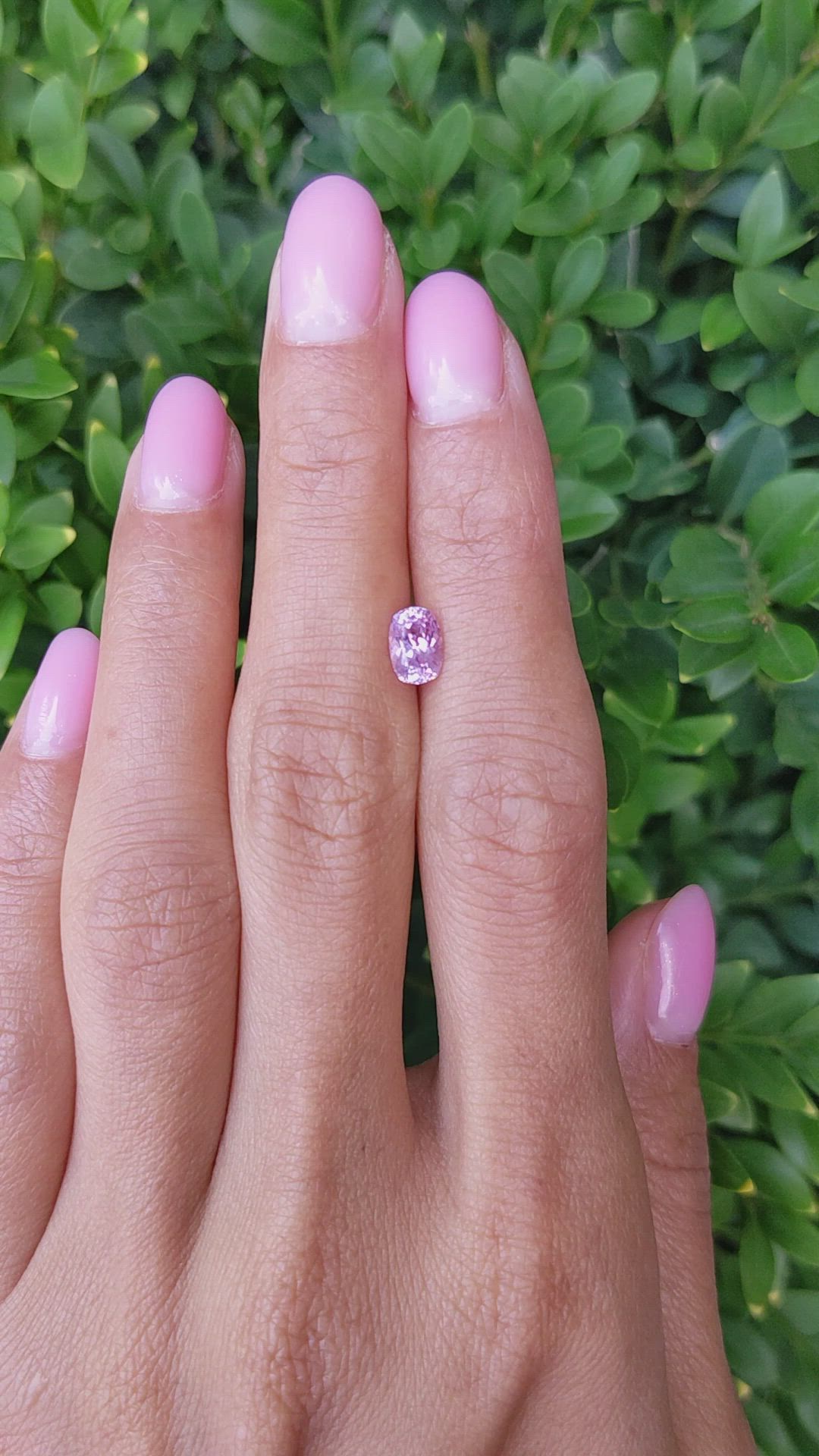 1.09 Ct. Pink Sapphire from Ceylon (Sri Lanka) Size Video
