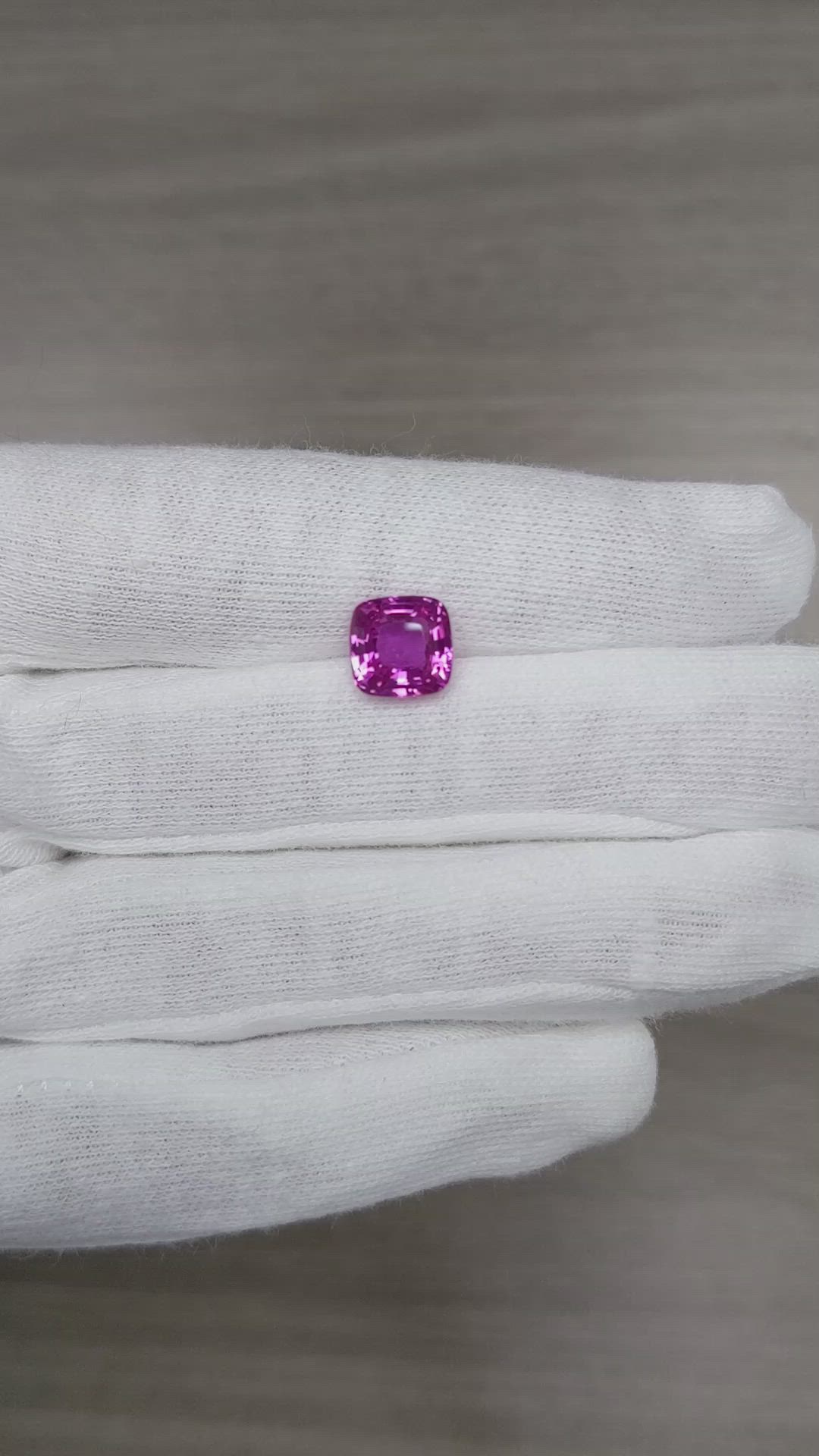 3.48 Ct. Pink Sapphire from Ceylon (Sri Lanka) Size Video