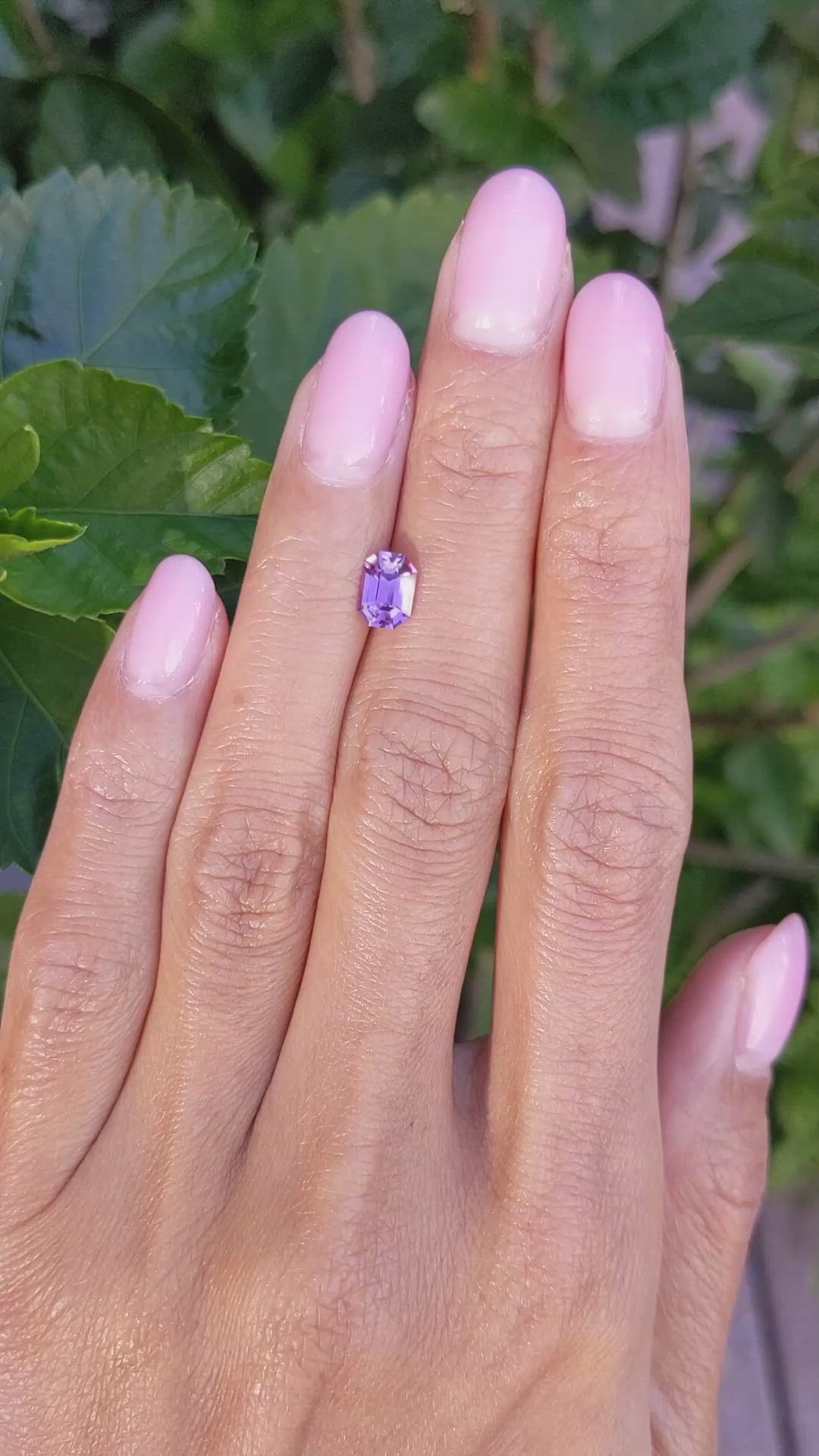1.06 Ct. Pink Sapphire from Ceylon (Sri Lanka) Size Video