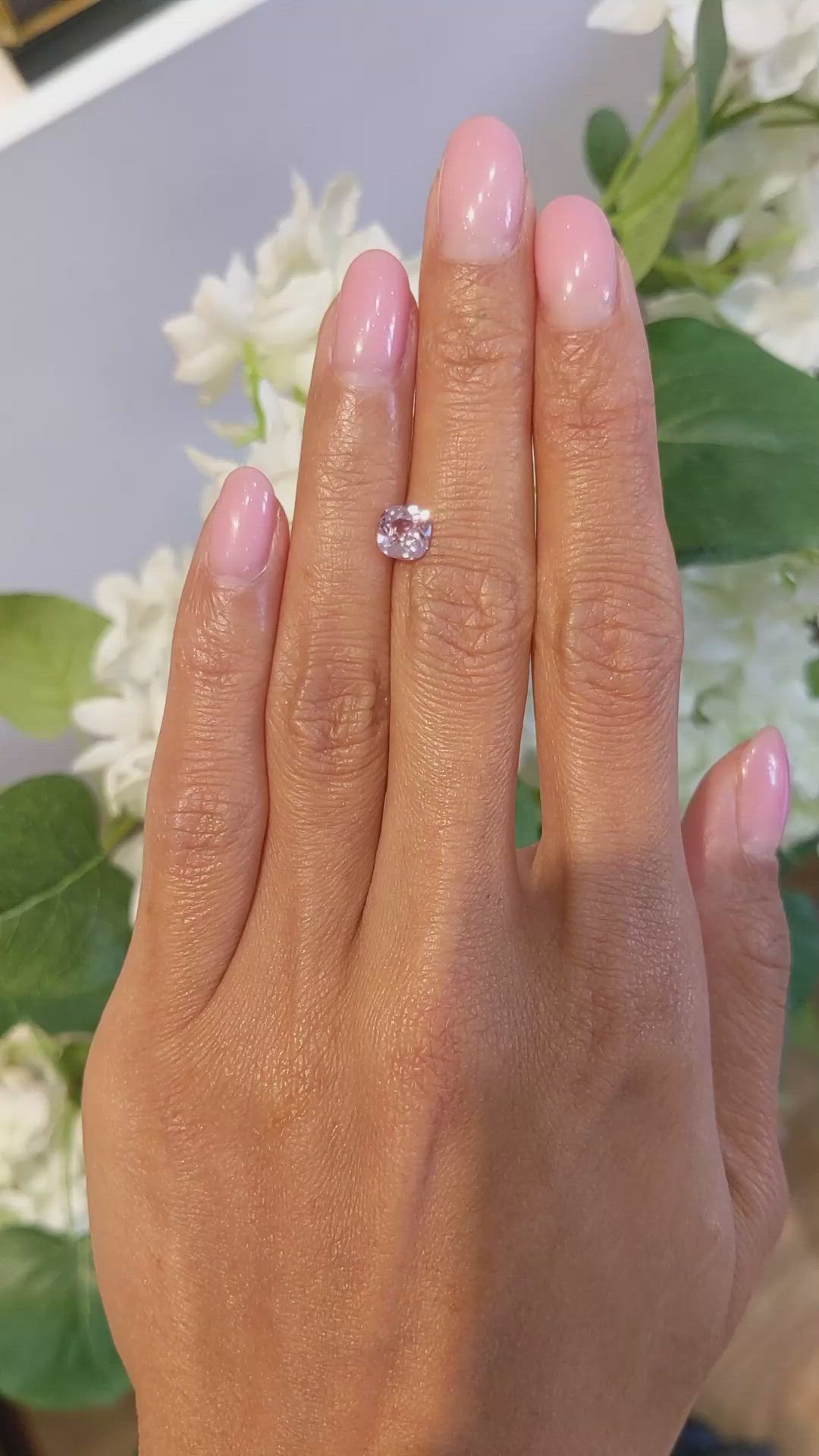 1.13 Ct. Pink Sapphire from Ceylon (Sri Lanka) Size Video