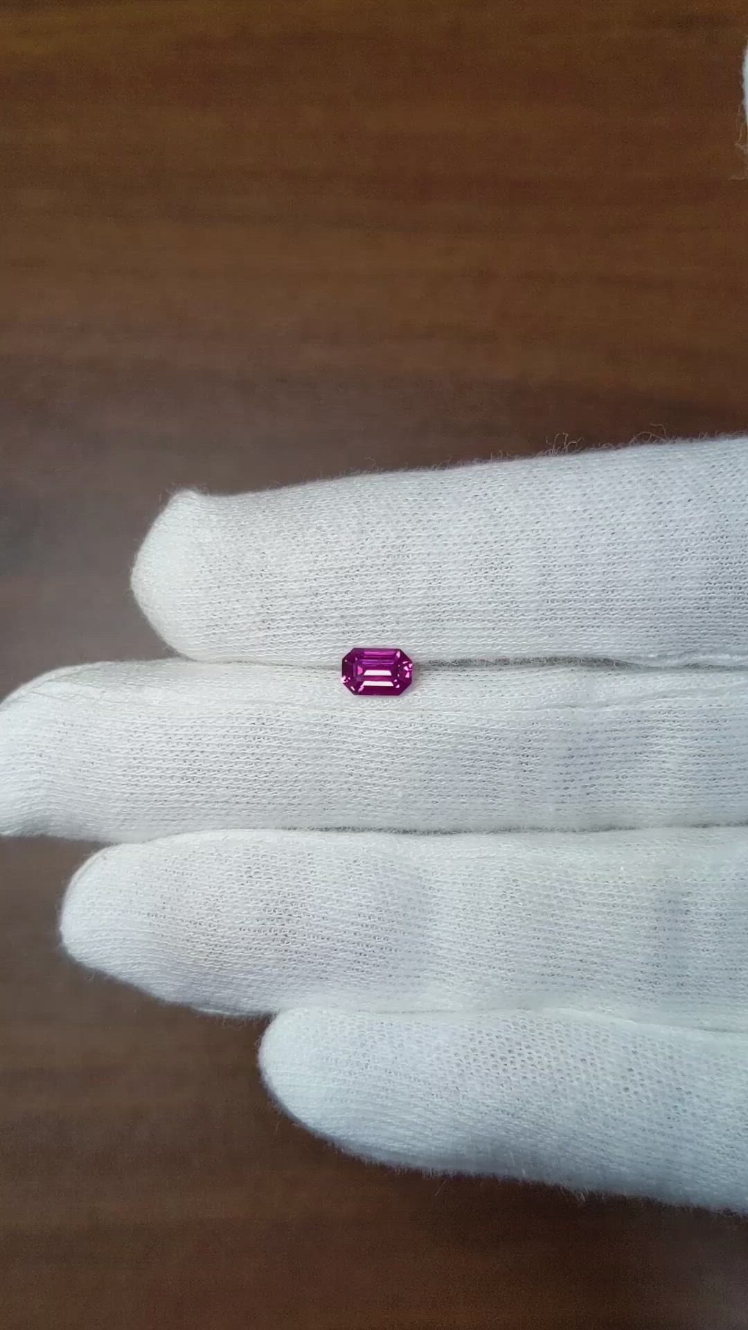 0.64 Ct. Pink Sapphire from Ceylon (Sri Lanka) Size Video