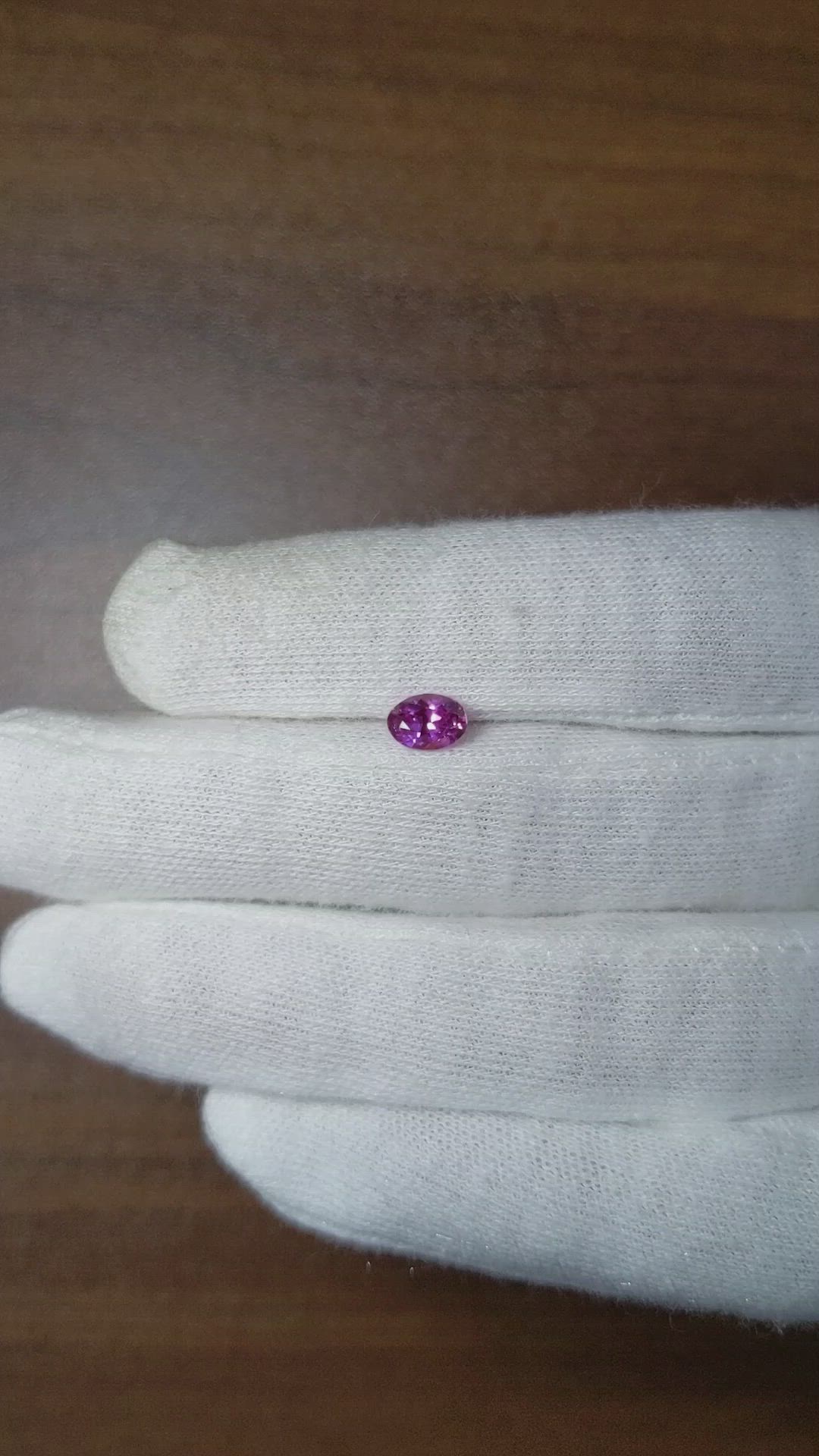 0.81 Ct. Pink Sapphire from Ceylon (Sri Lanka) Size Video