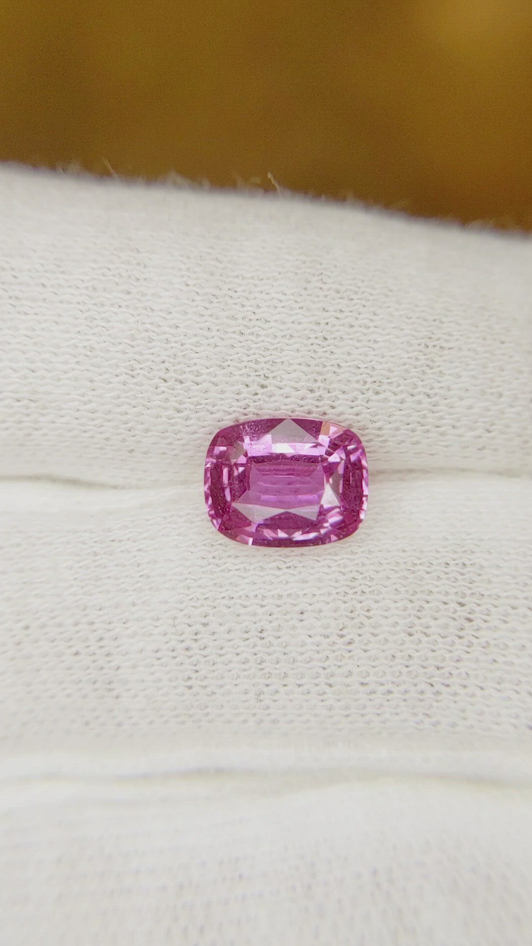 2.04 Ct. Pink Sapphire from Ceylon (Sri Lanka) Size Video