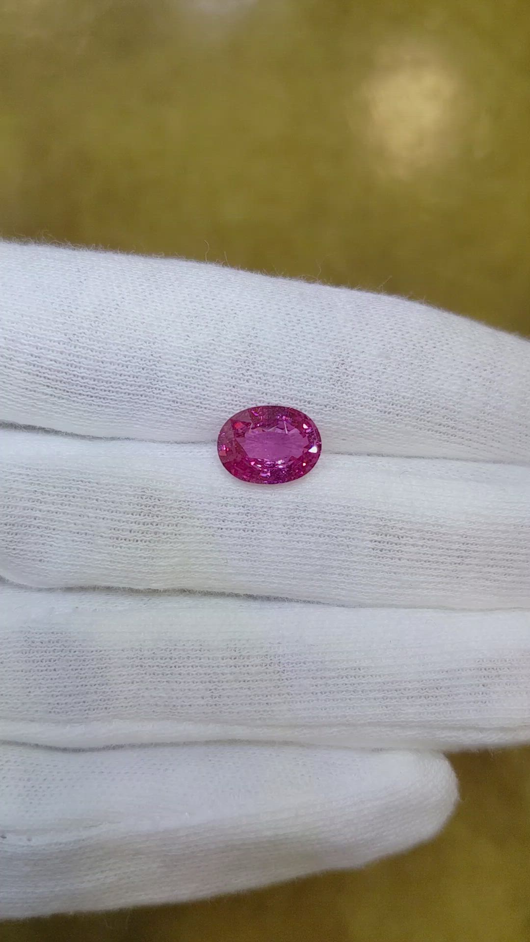 2.95 Ct. Pink Sapphire from Ceylon (Sri Lanka) Size Video