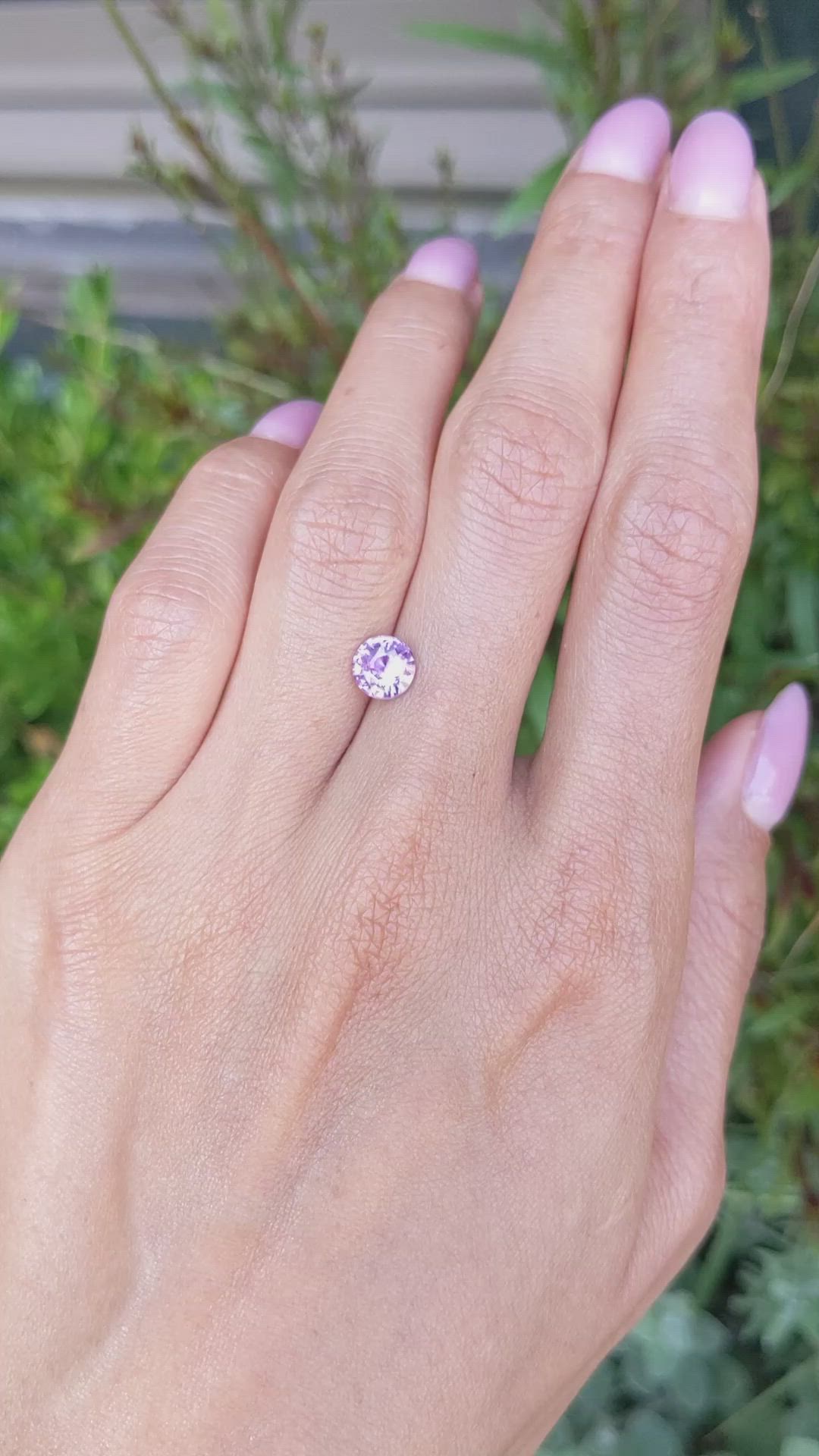 1.29 Ct. Pinkish Purple Sapphire from Ceylon (Sri Lanka) Size Video