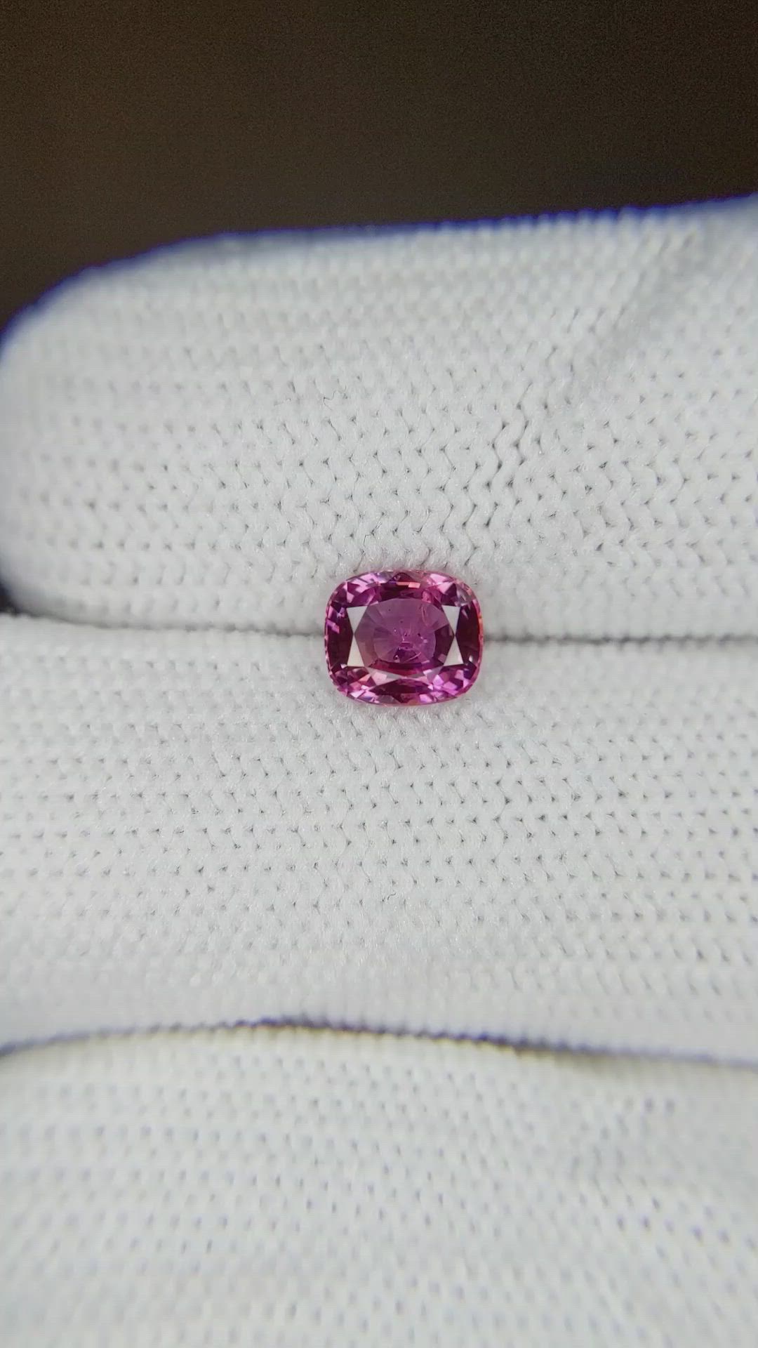 1.06 Ct. Pink Sapphire from Ceylon (Sri Lanka) Size Video