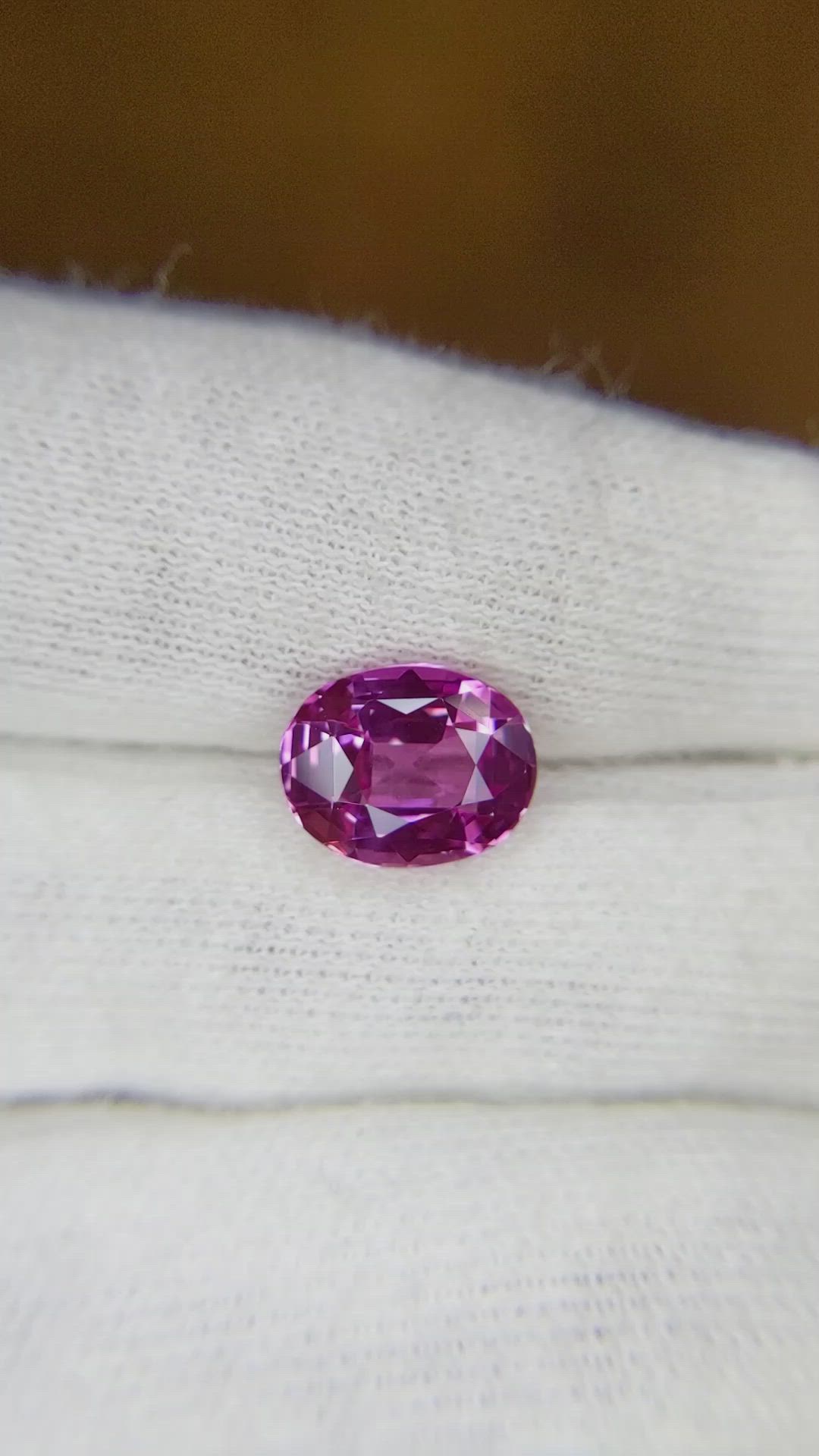 3.02 Ct. Purplish Pink Sapphire from Ceylon (Sri Lanka) Size Video