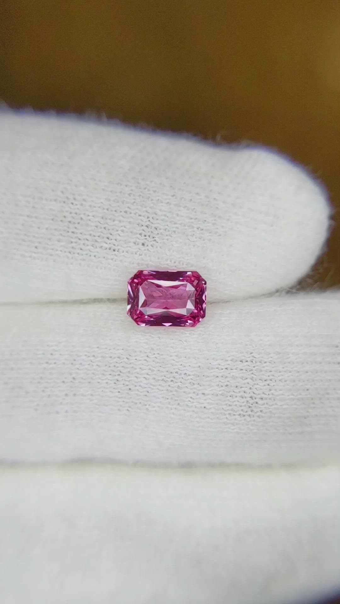 1.26 Ct. Pink Sapphire from Ceylon (Sri Lanka) Size Video