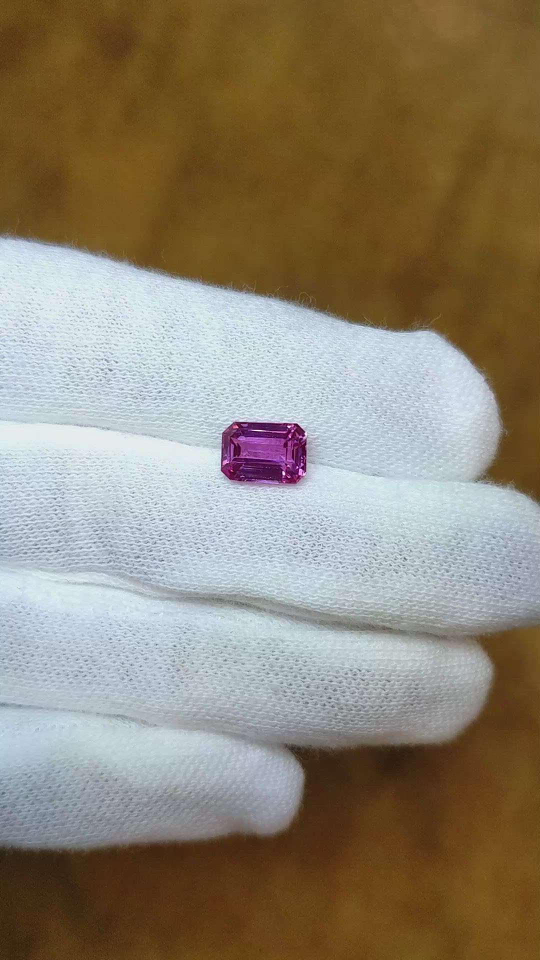 2.06 Ct. Pink Sapphire from Ceylon (Sri Lanka) Size Video