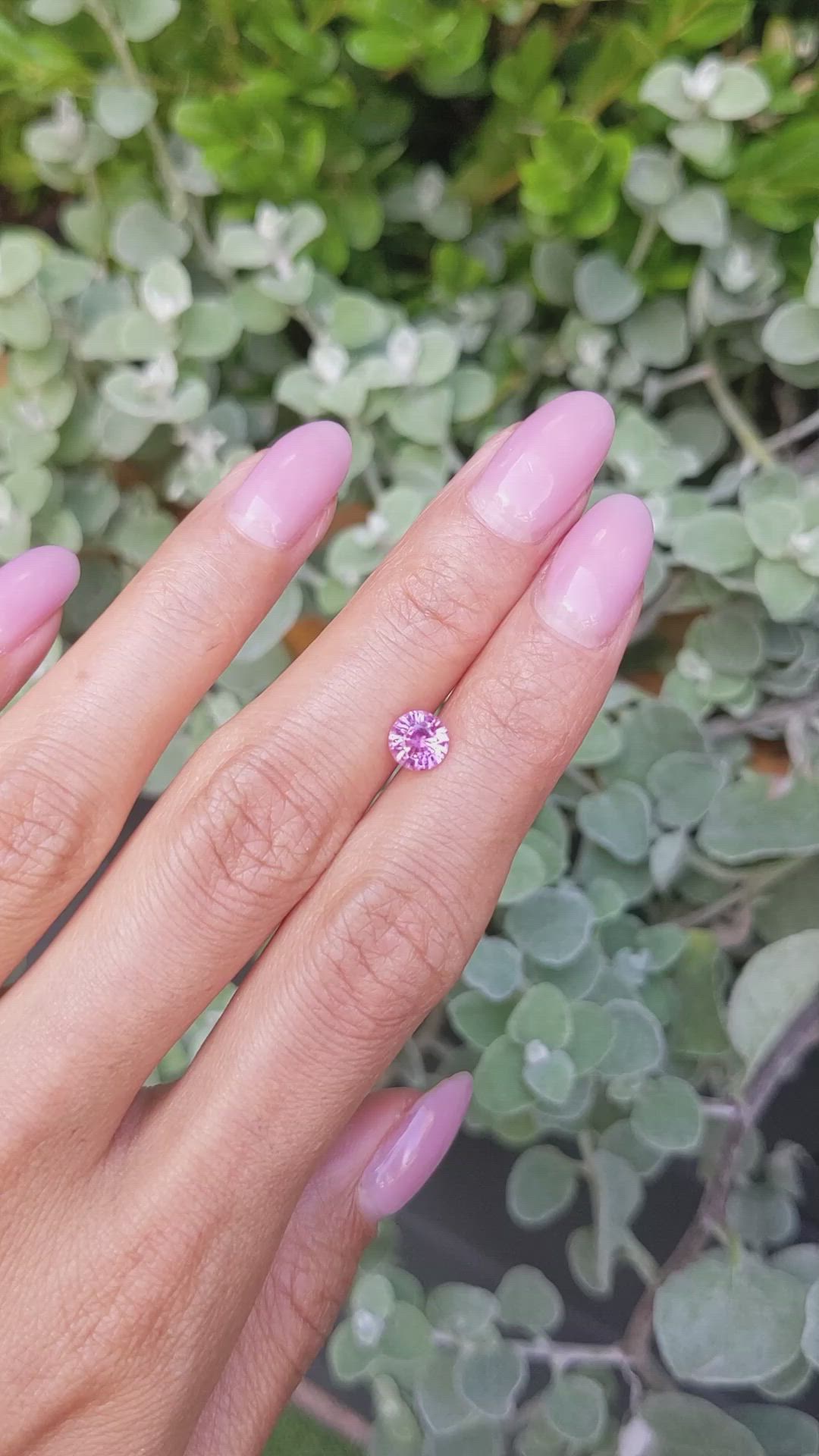 1.06 Ct. Pink Sapphire from Ceylon (Sri Lanka) Size Video