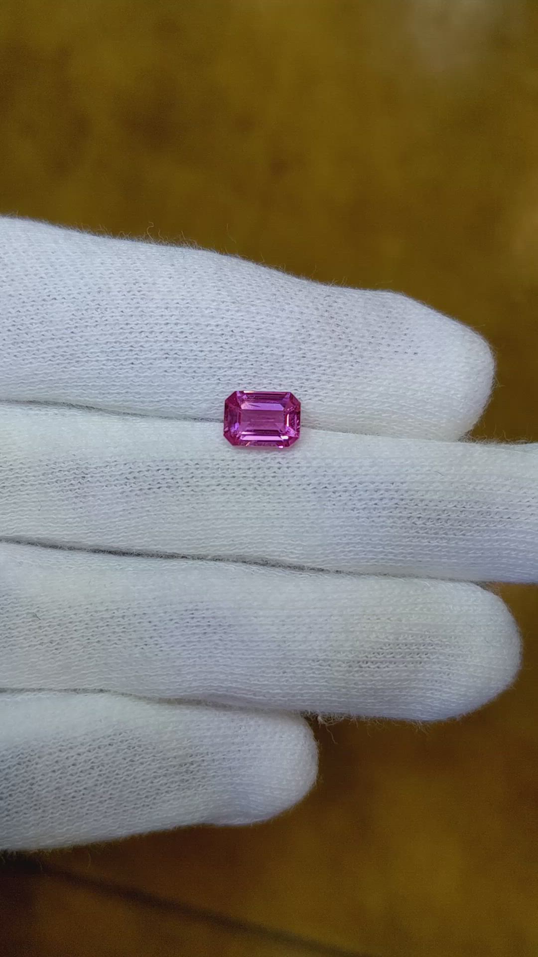 1.19 Ct. Pink Sapphire from Ceylon (Sri Lanka) Size Video