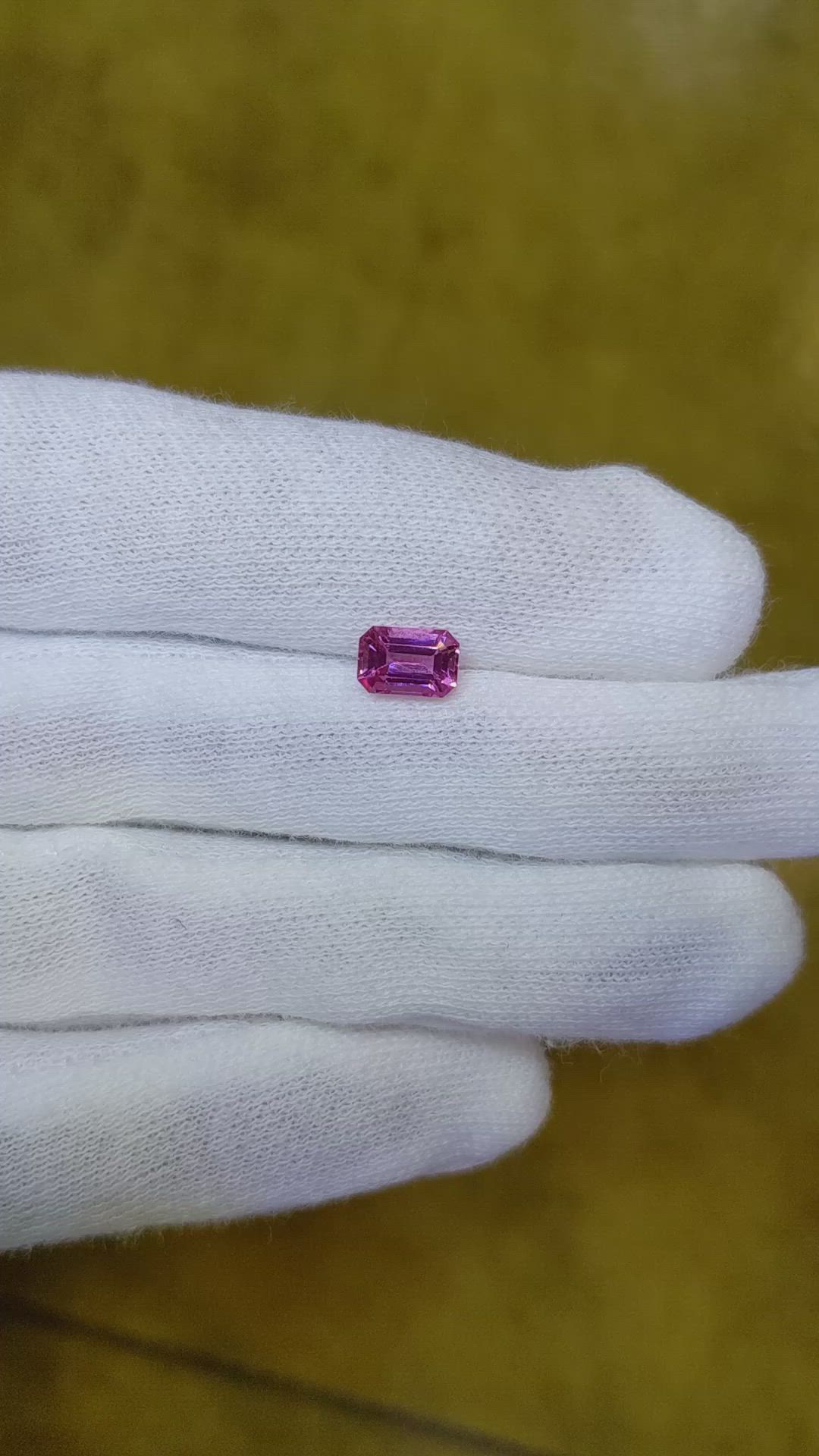 1.12 Ct. Pink Sapphire from Ceylon (Sri Lanka) Size Video
