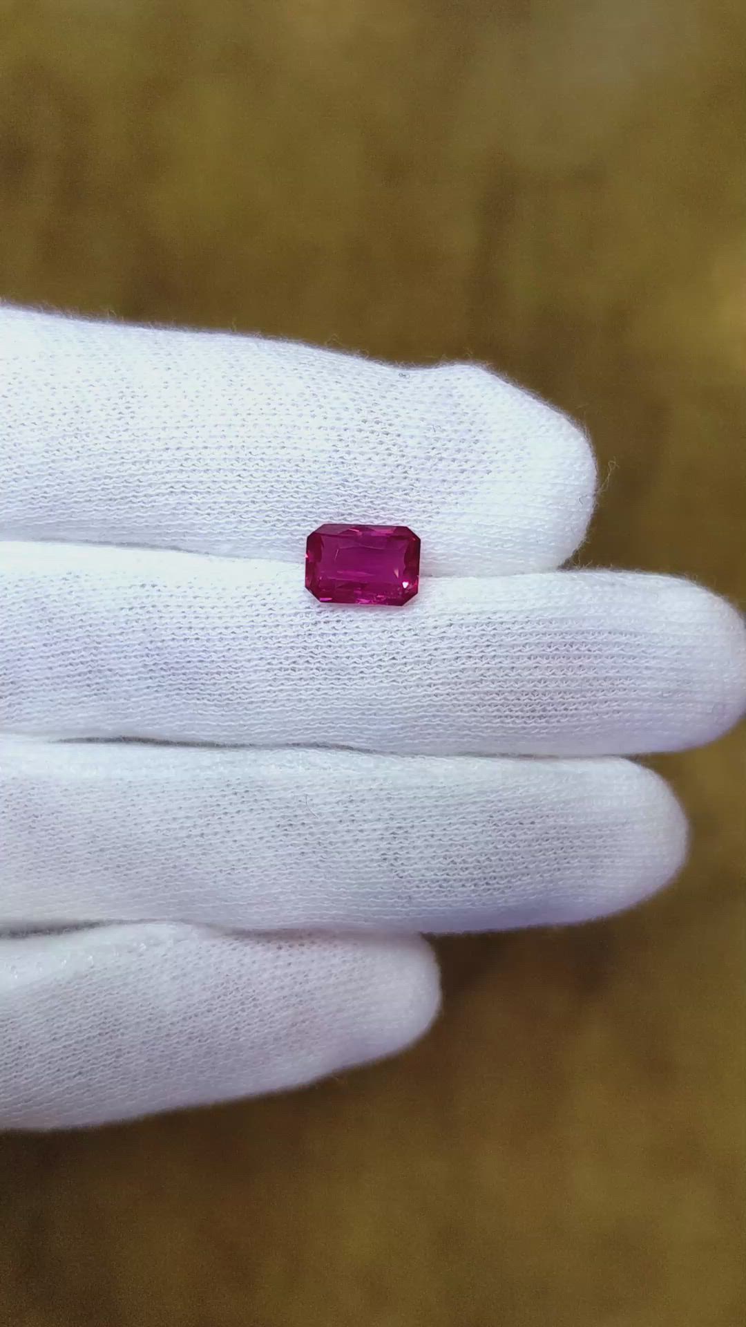 1.74 Ct. Reddish Pink Sapphire from Mozambique Size Video