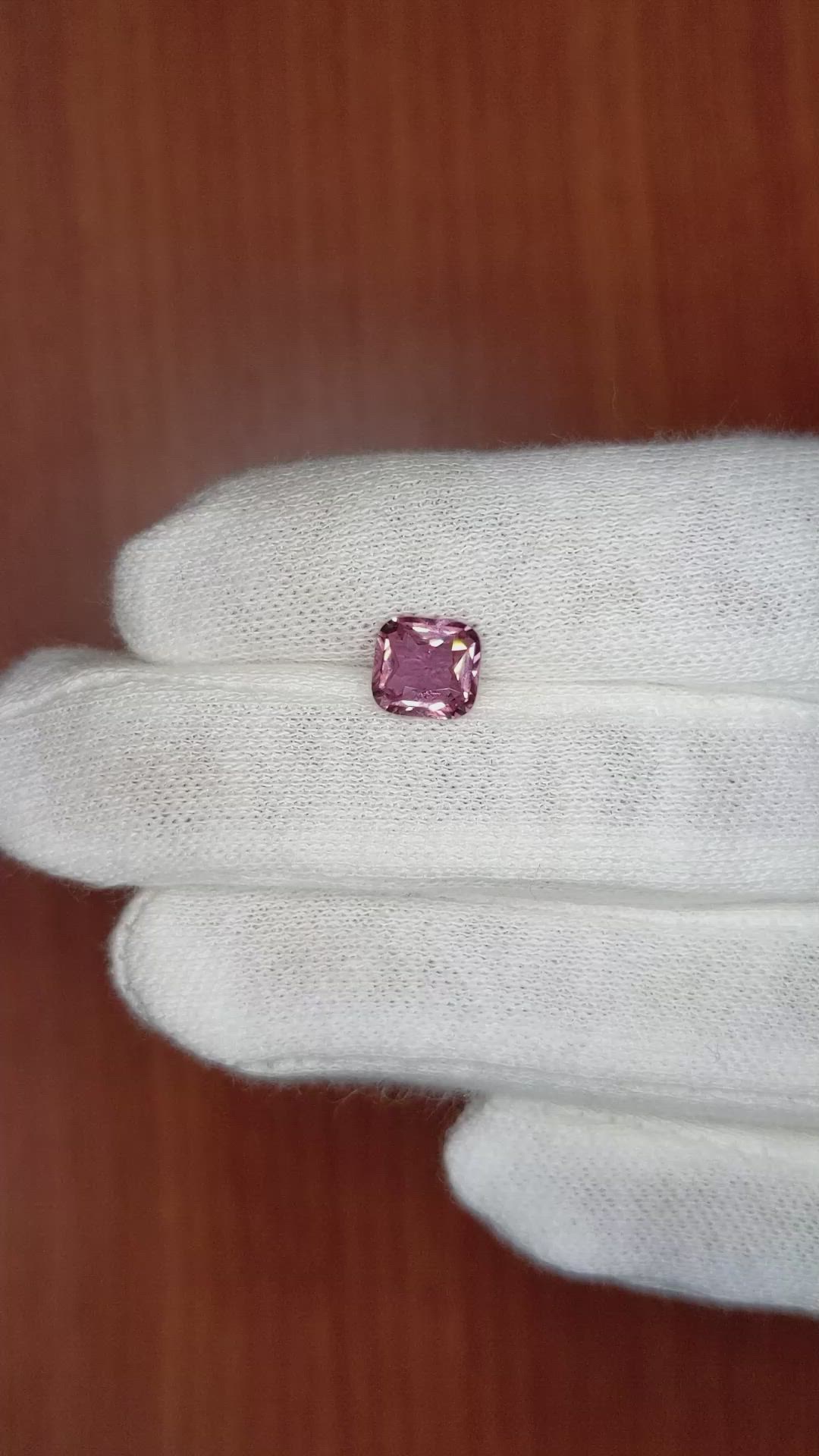1.57 Ct. Pink Sapphire from Ceylon (Sri Lanka) Size Video