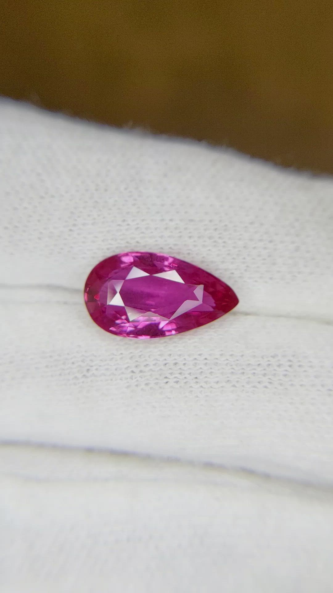 5.13 Ct. Pink Sapphire from Ceylon (Sri Lanka) Size Video