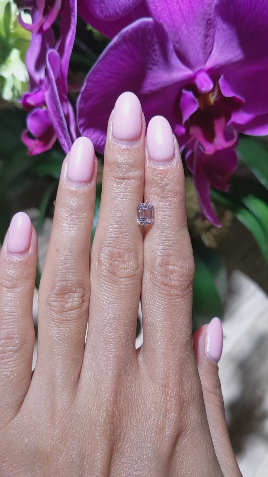 2.01 Ct. Pink Sapphire from Ceylon (Sri Lanka) Size Video