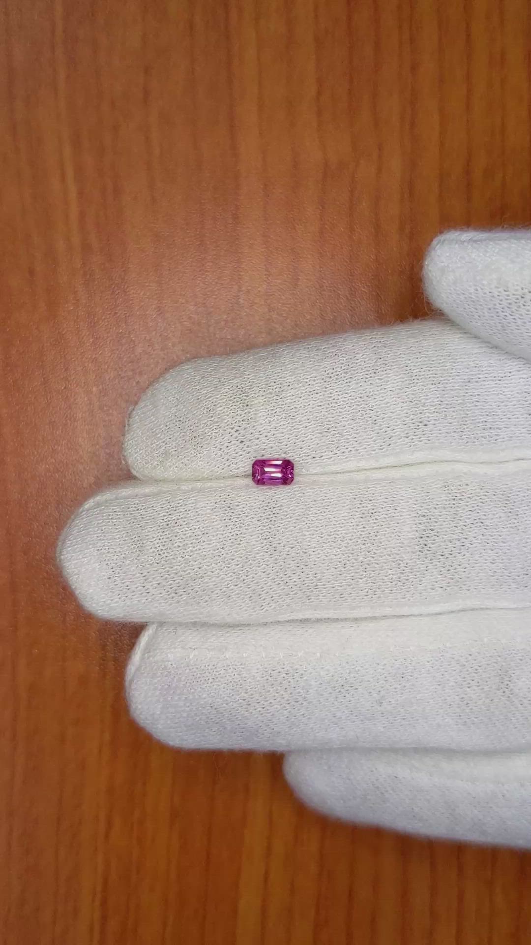 0.40 Ct. Pink Sapphire from Ceylon (Sri Lanka) Size Video