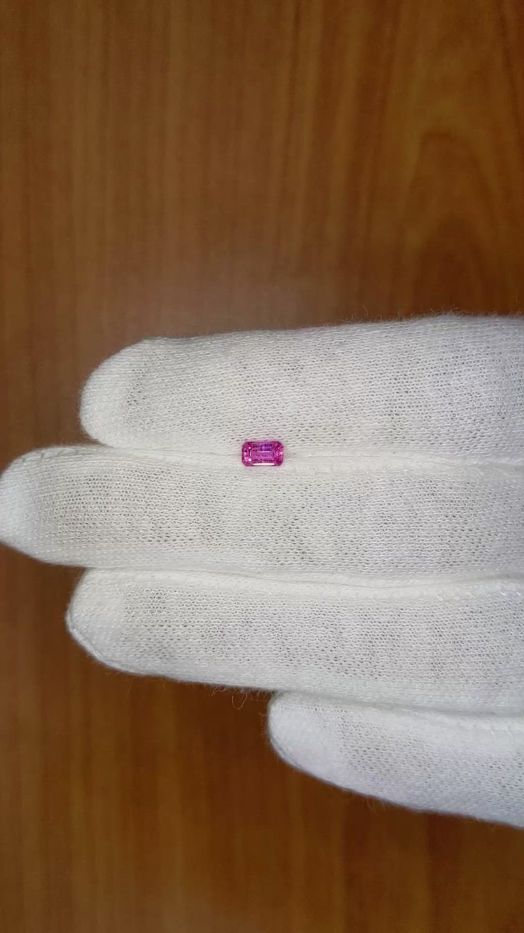 0.39 Ct. Pink Sapphire from Ceylon (Sri Lanka) Size Video