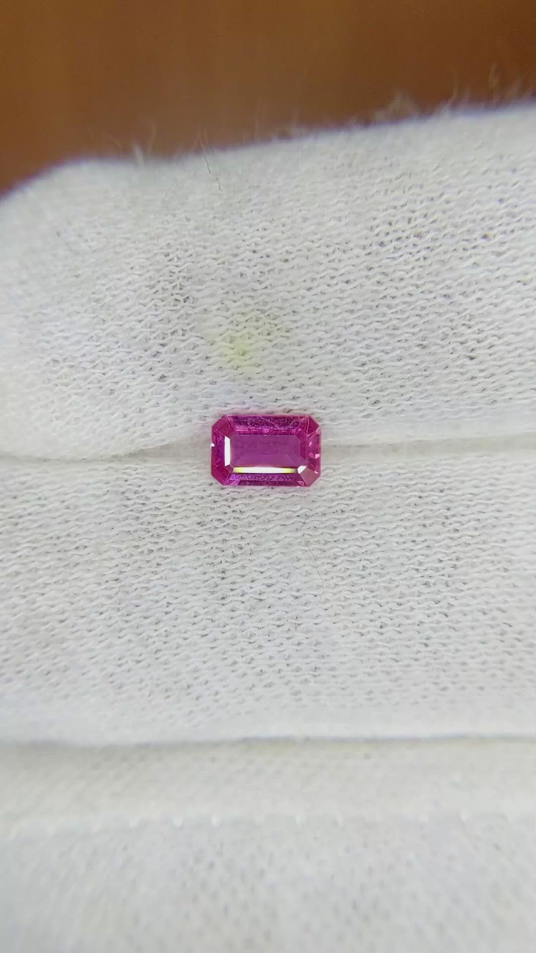 0.55 Ct. Pink Sapphire from Ceylon (Sri Lanka) Size Video