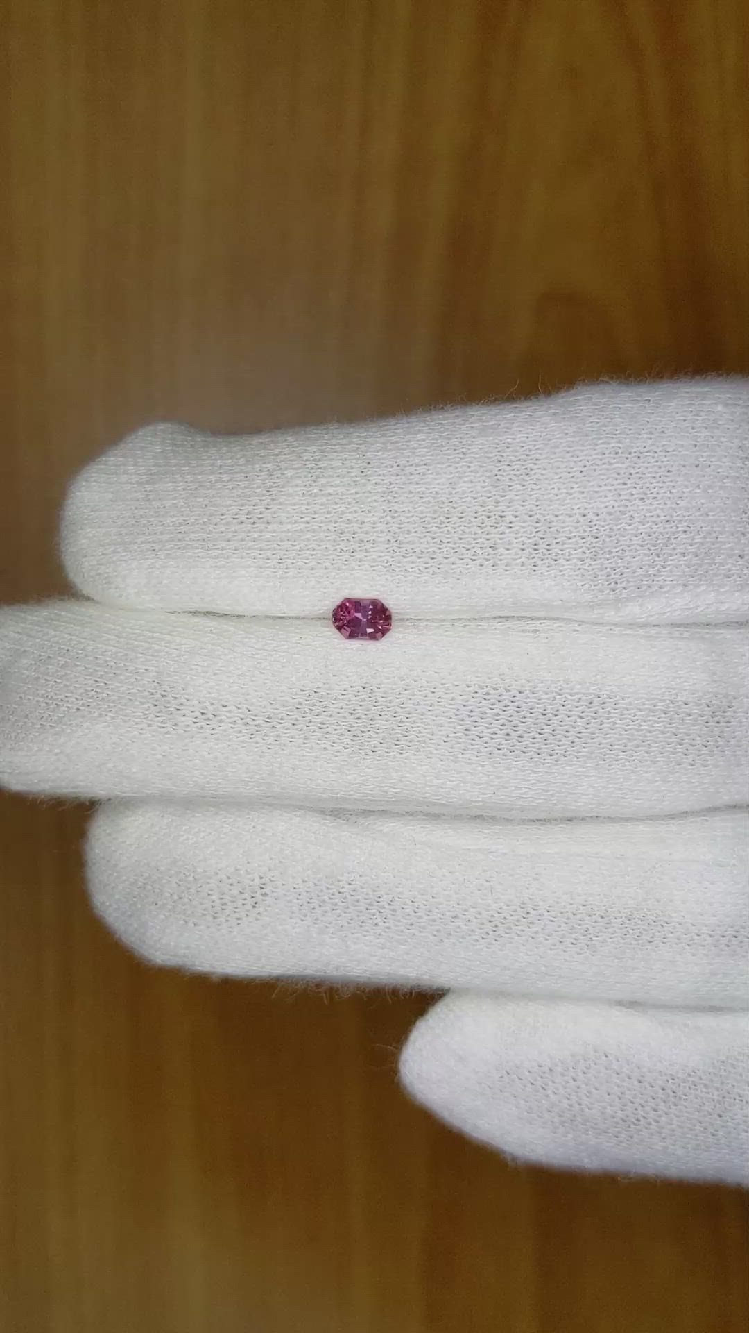 0.29 Ct. Pink Sapphire from Ceylon (Sri Lanka) Size Video