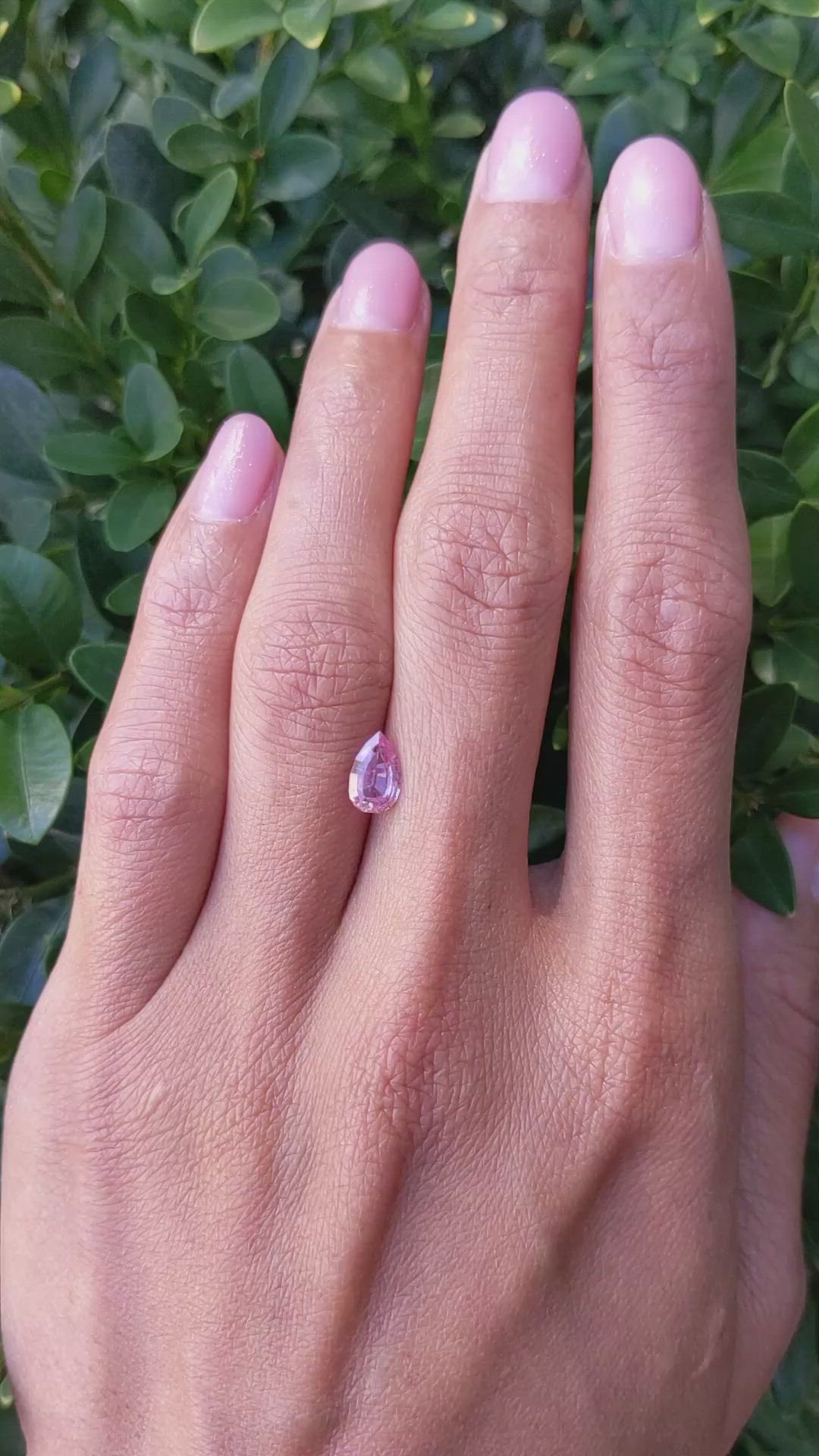 1.02 Ct. Pink Sapphire from Ceylon (Sri Lanka) Size Video