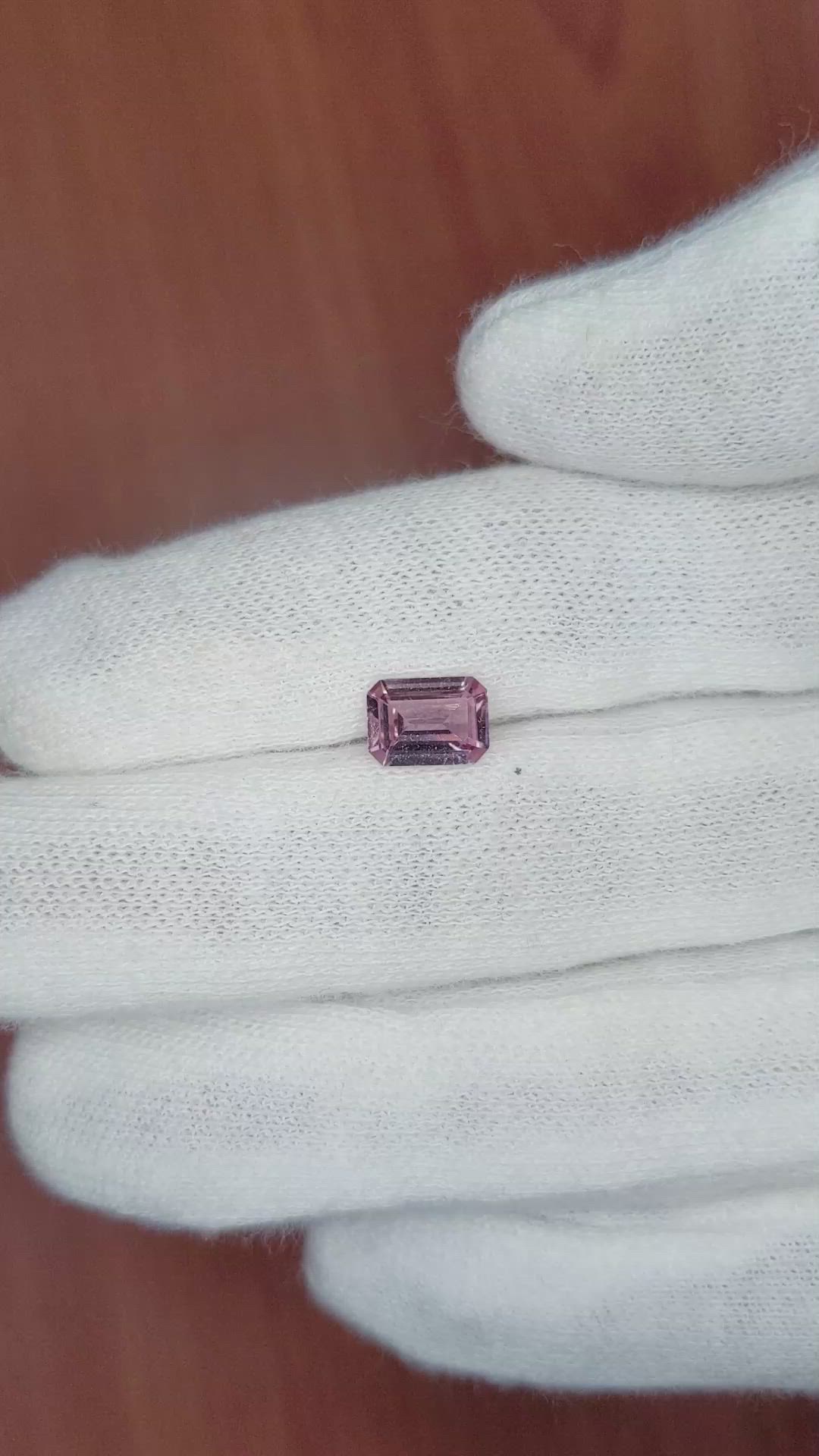1.24 Ct. Pink Sapphire from Ceylon (Sri Lanka) Size Video
