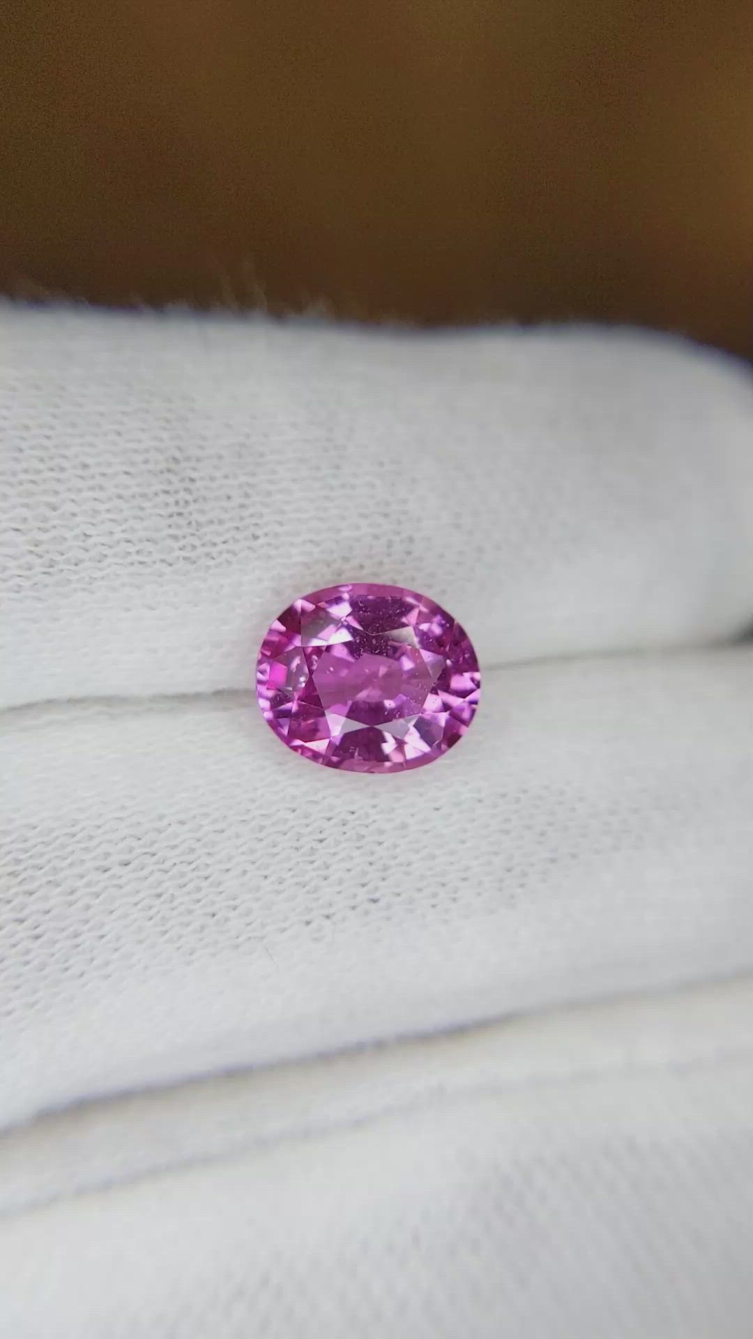 2.61 Ct. Pink Sapphire from Ceylon (Sri Lanka) Size Video