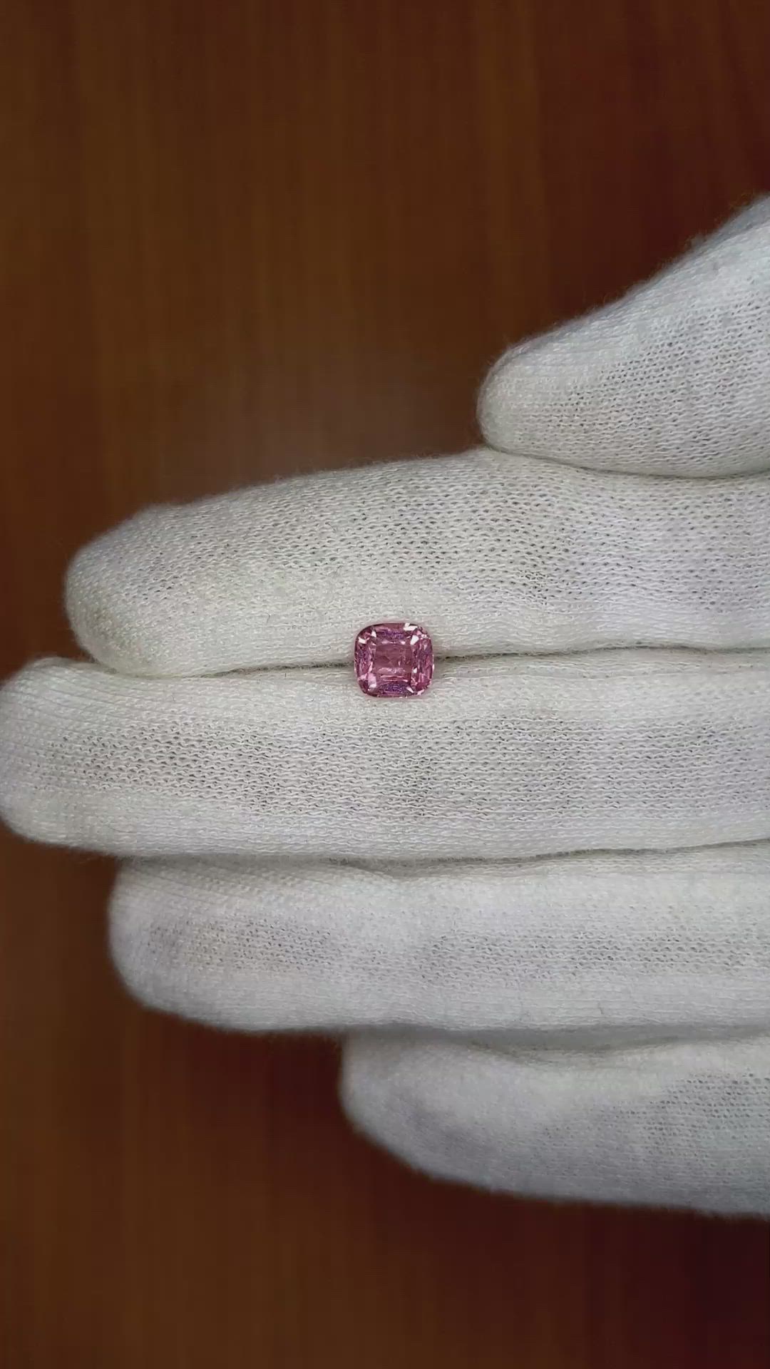 1.46 Ct. Pink Sapphire from Ceylon (Sri Lanka) Size Video
