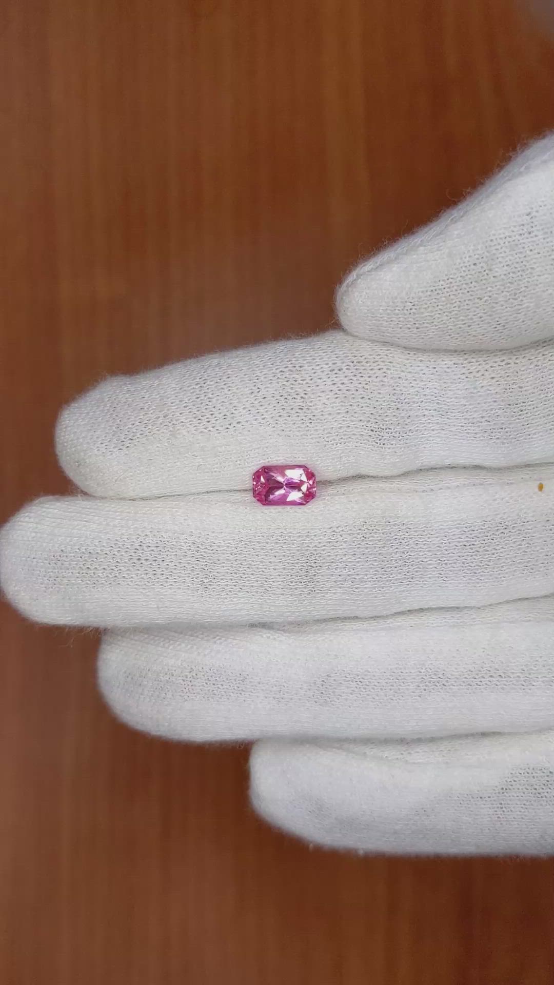 1.19 Ct. Pink Sapphire from Ceylon (Sri Lanka) Size Video