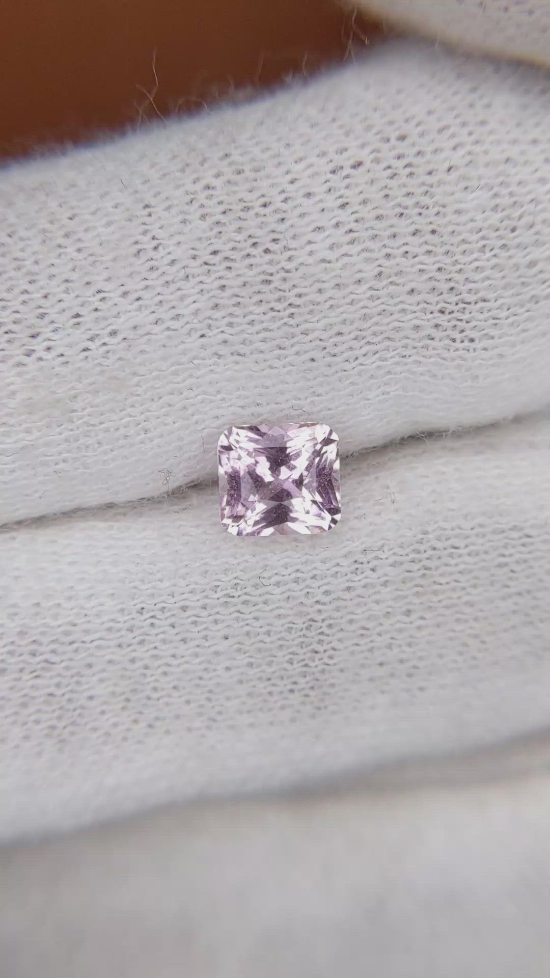 1.13 Ct. Pink Sapphire from Ceylon (Sri Lanka) Size Video