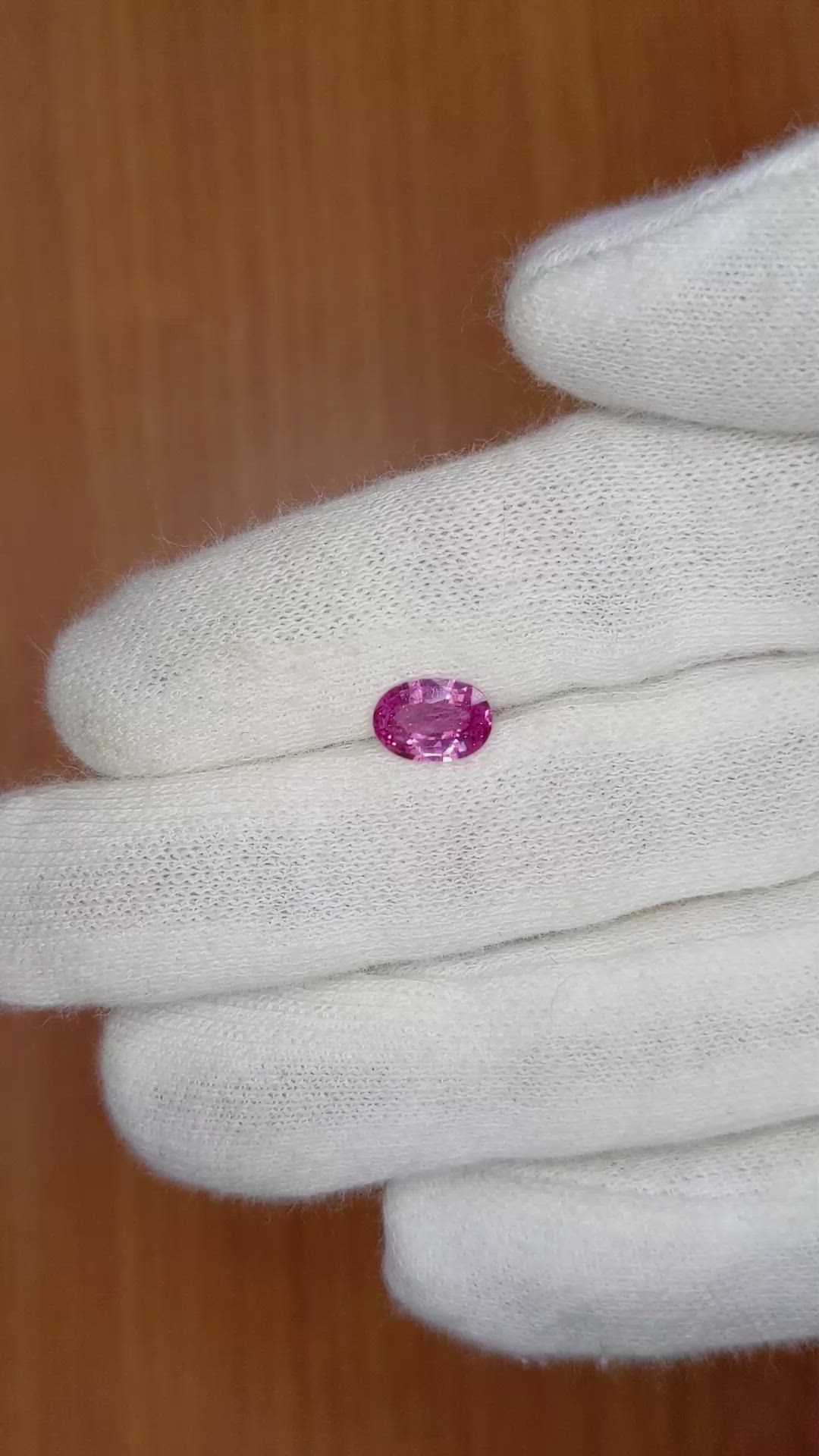 1.12 Ct. Pink Sapphire from Ceylon (Sri Lanka) Size Video