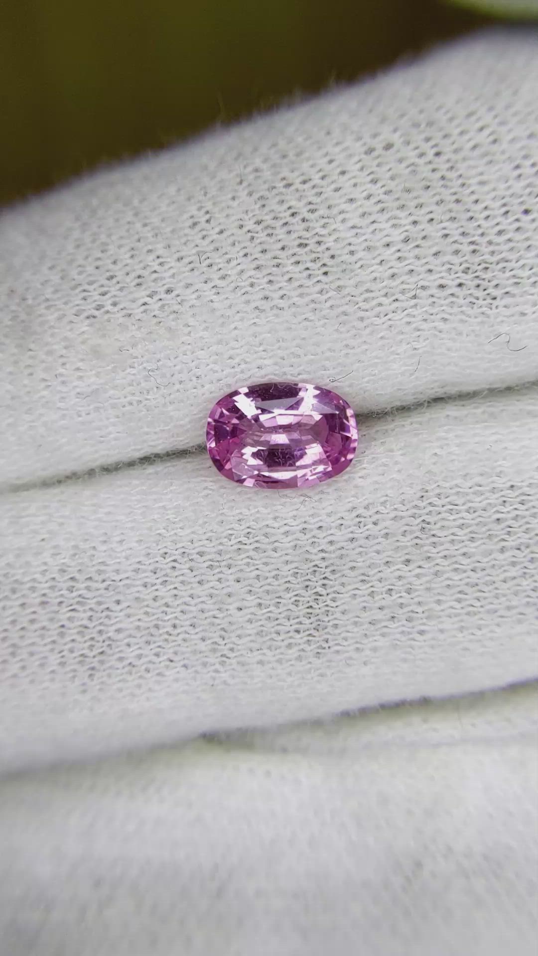 1.33 Ct. Pink Sapphire from Ceylon (Sri Lanka) Size Video