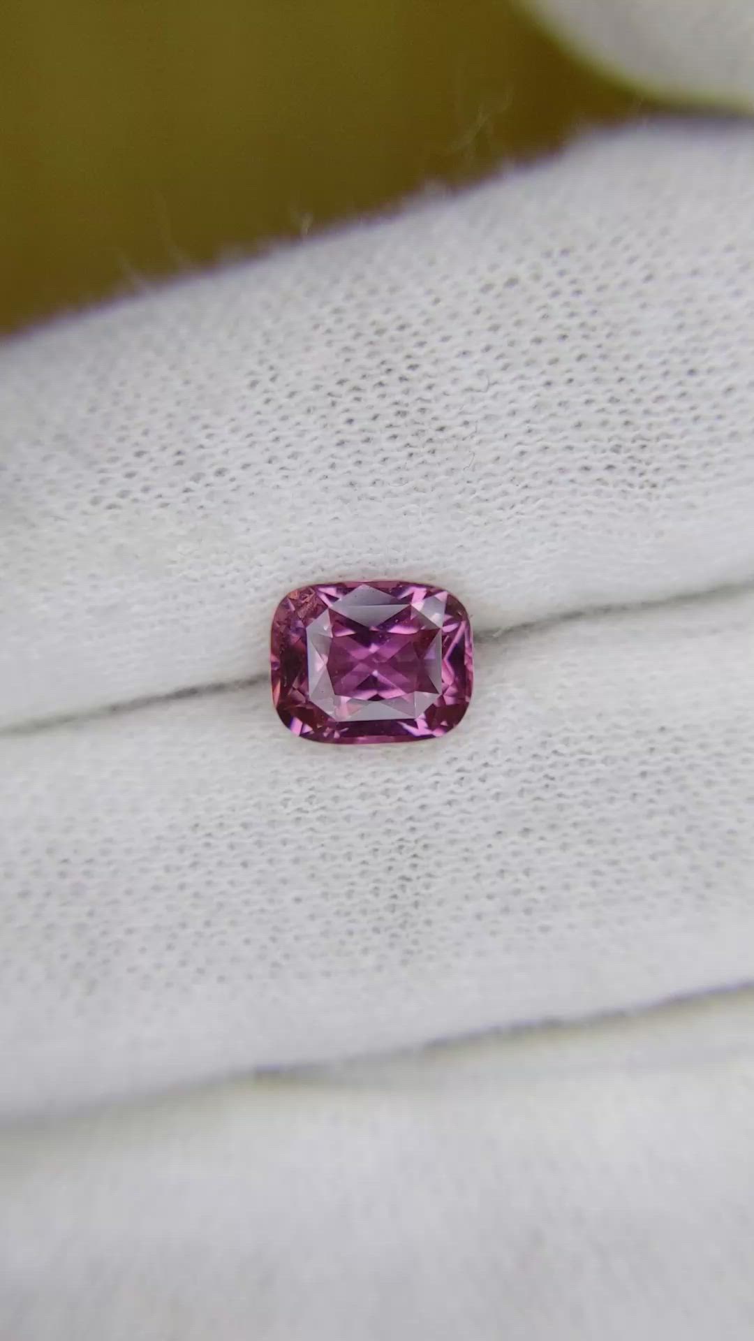 2.17 Ct. Purplish Pink Sapphire from Ceylon (Sri Lanka) Size Video
