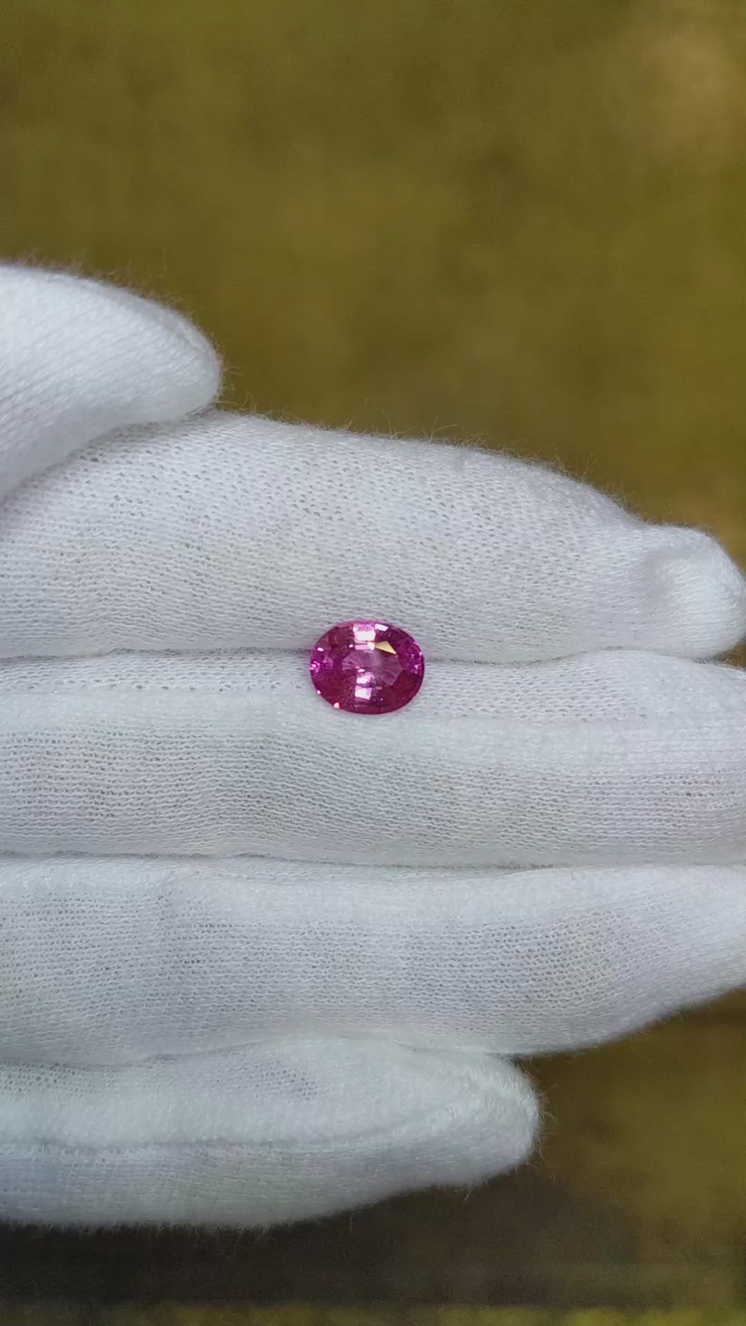 2.33 Ct. Pink Sapphire from Ceylon (Sri Lanka) Size Video