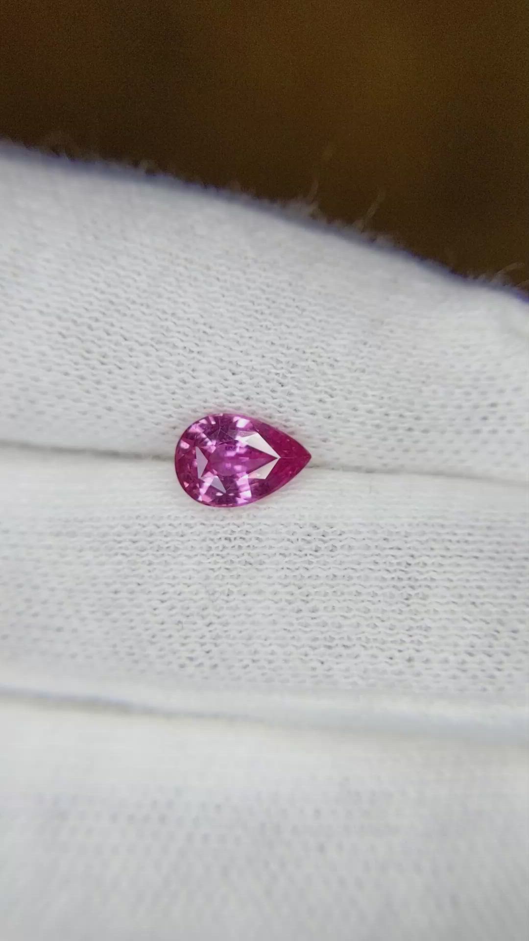 1.15 Ct. Pink Sapphire from Ceylon (Sri Lanka) Size Video
