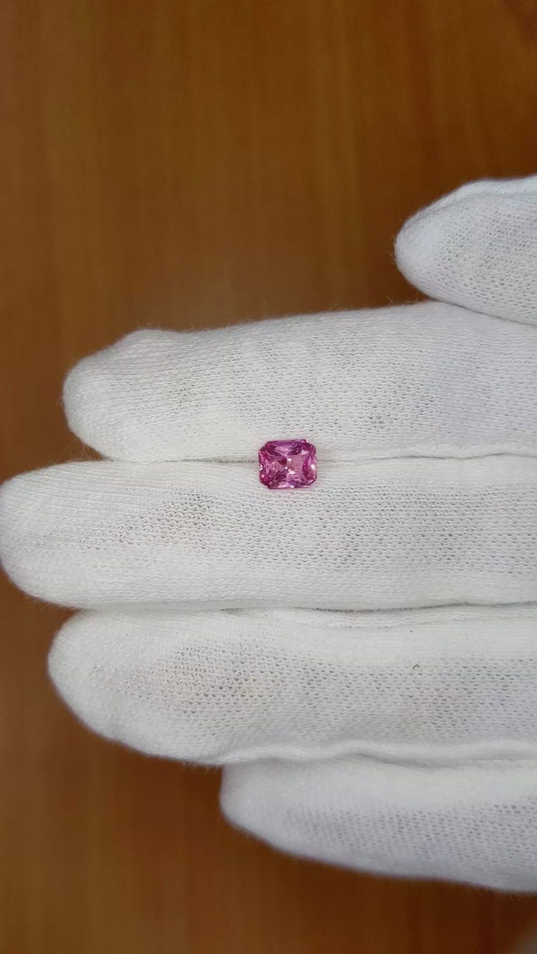 1.04 Ct. Pink Sapphire from Ceylon (Sri Lanka) Size Video