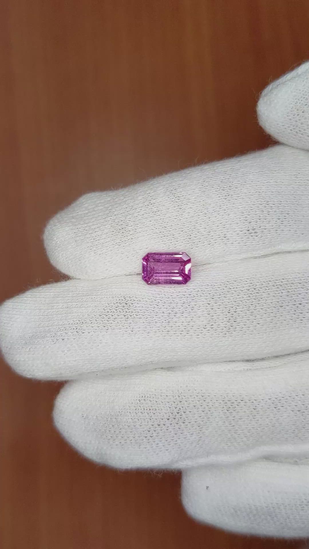 1.43 Ct. Pink Sapphire from Ceylon (Sri Lanka) Size Video
